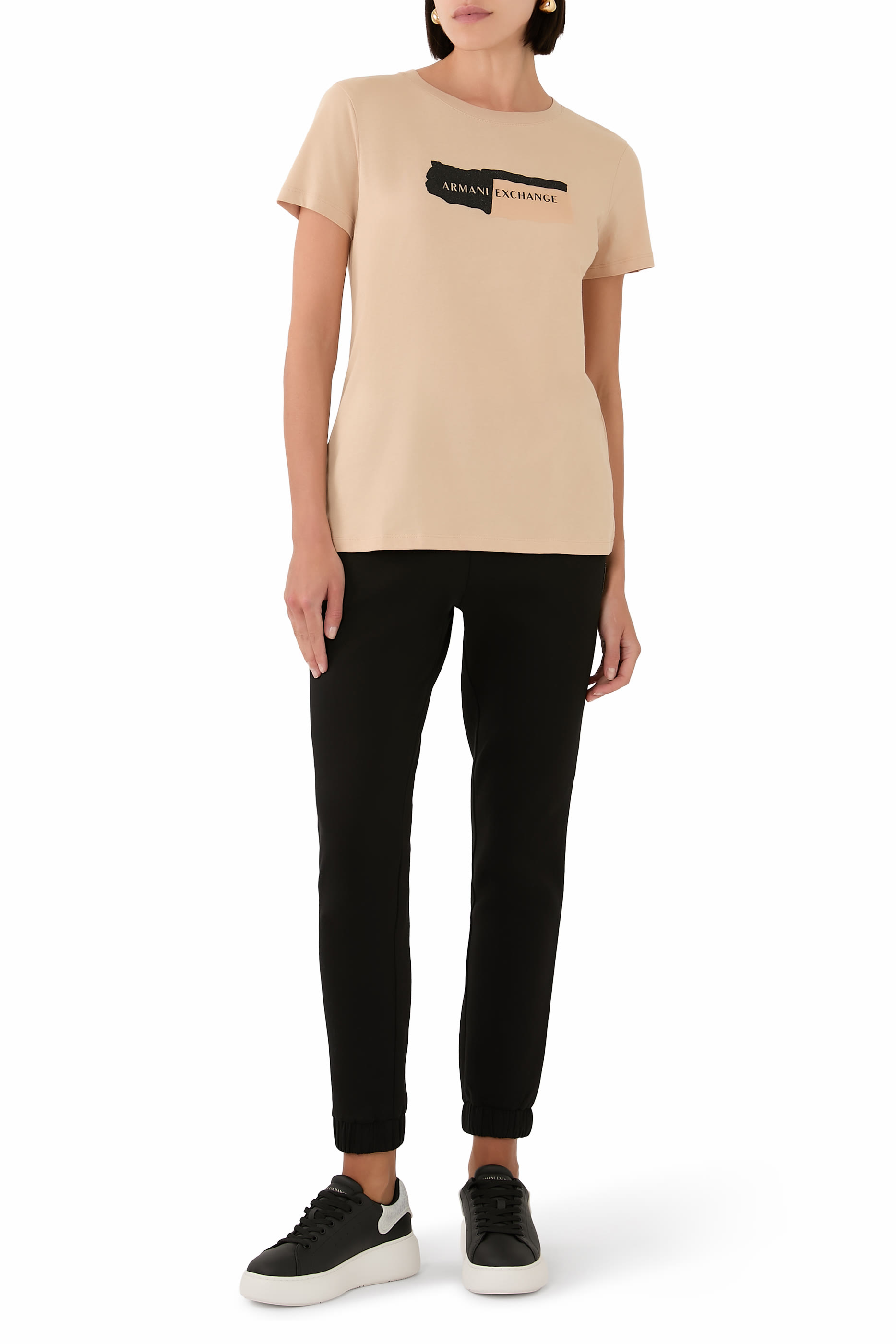 تيشيرت سالين دي جيرود بحروف شعار الماركة