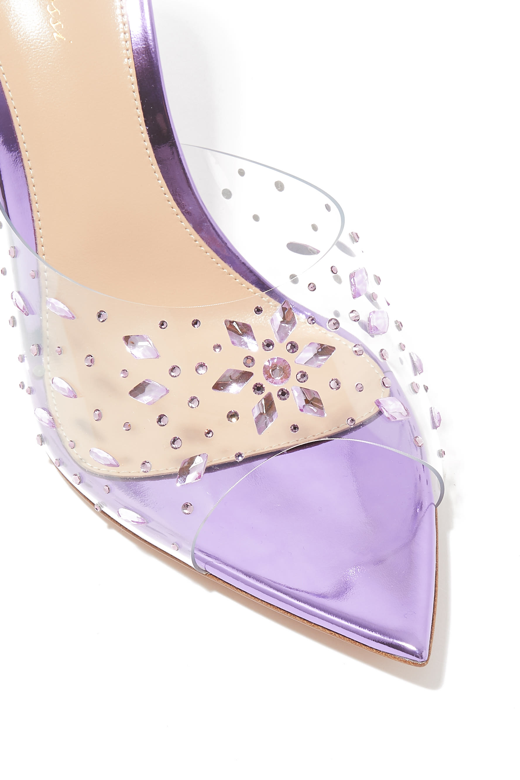 حذاء آلي مفتوح 85 جلد لامع بإصدار حصري