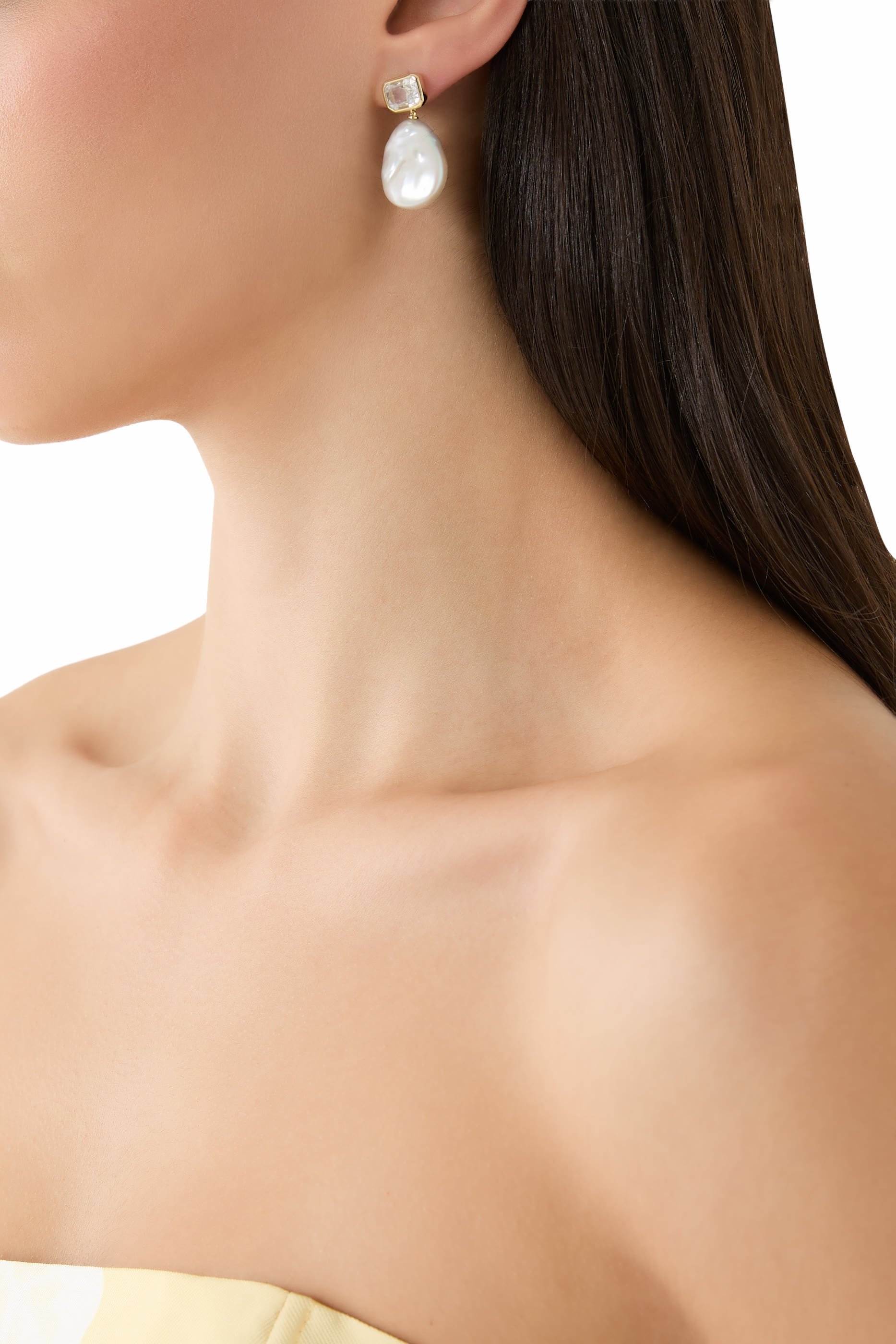 أقراط كليو بأحجار بتصميم مستطيل