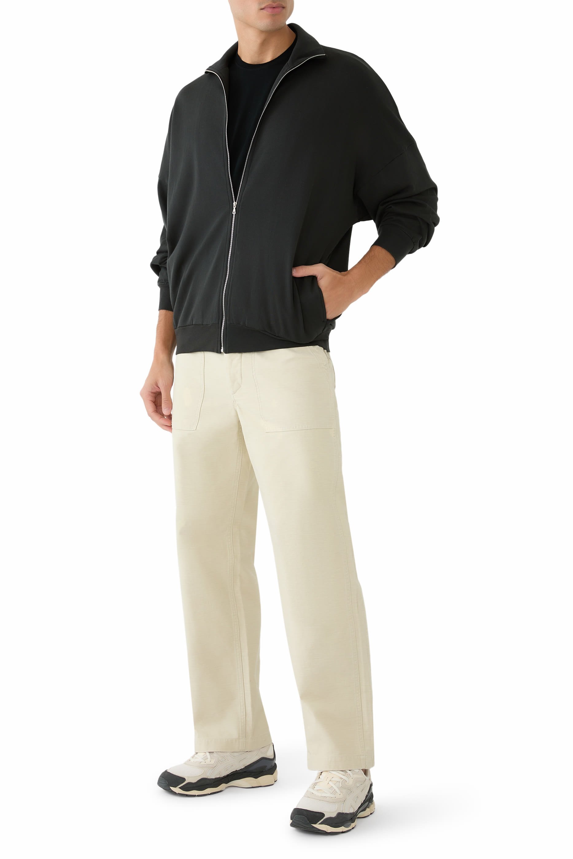 بنطال بيكر باغي بتأثير مبيض ساتان