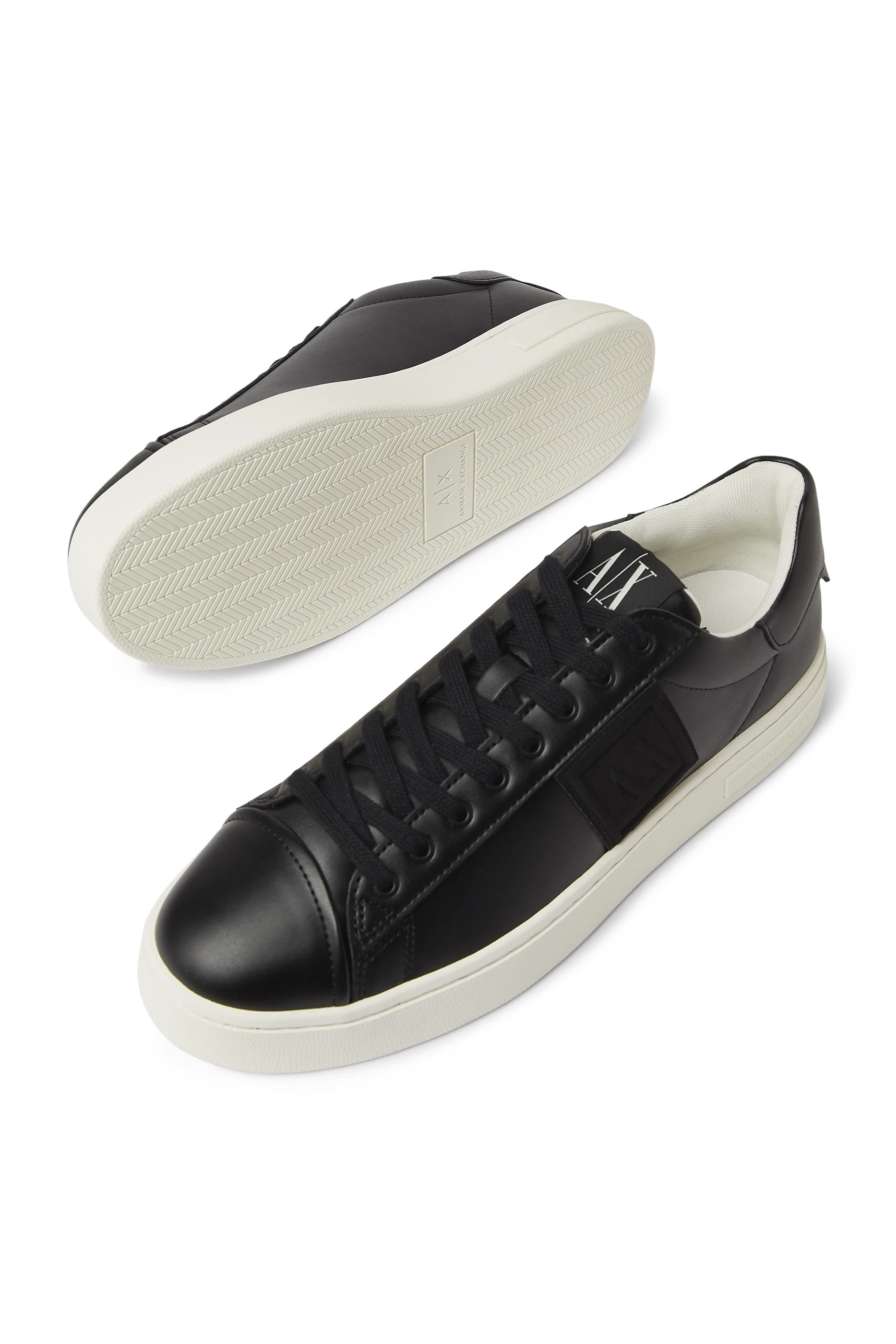 سنيكرز برقعة شعار الماركة