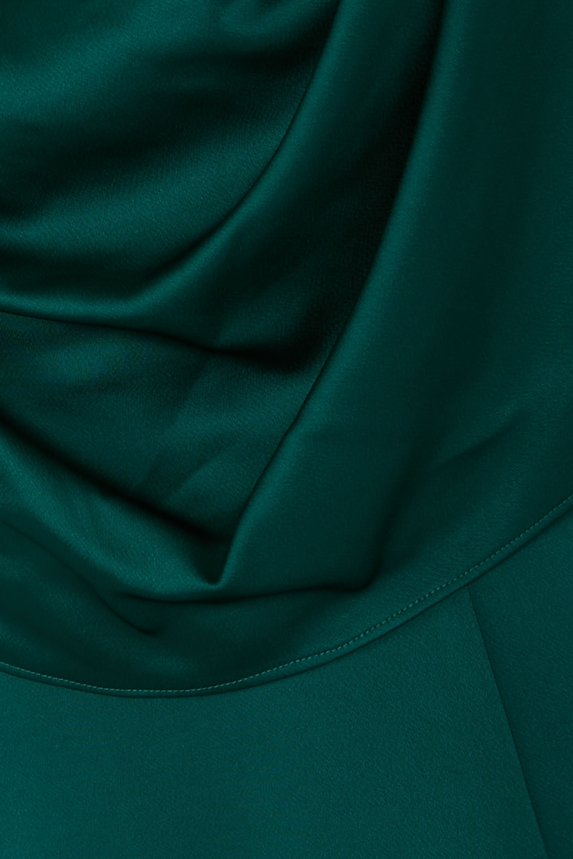 فستان سهرة إيليري بكاب