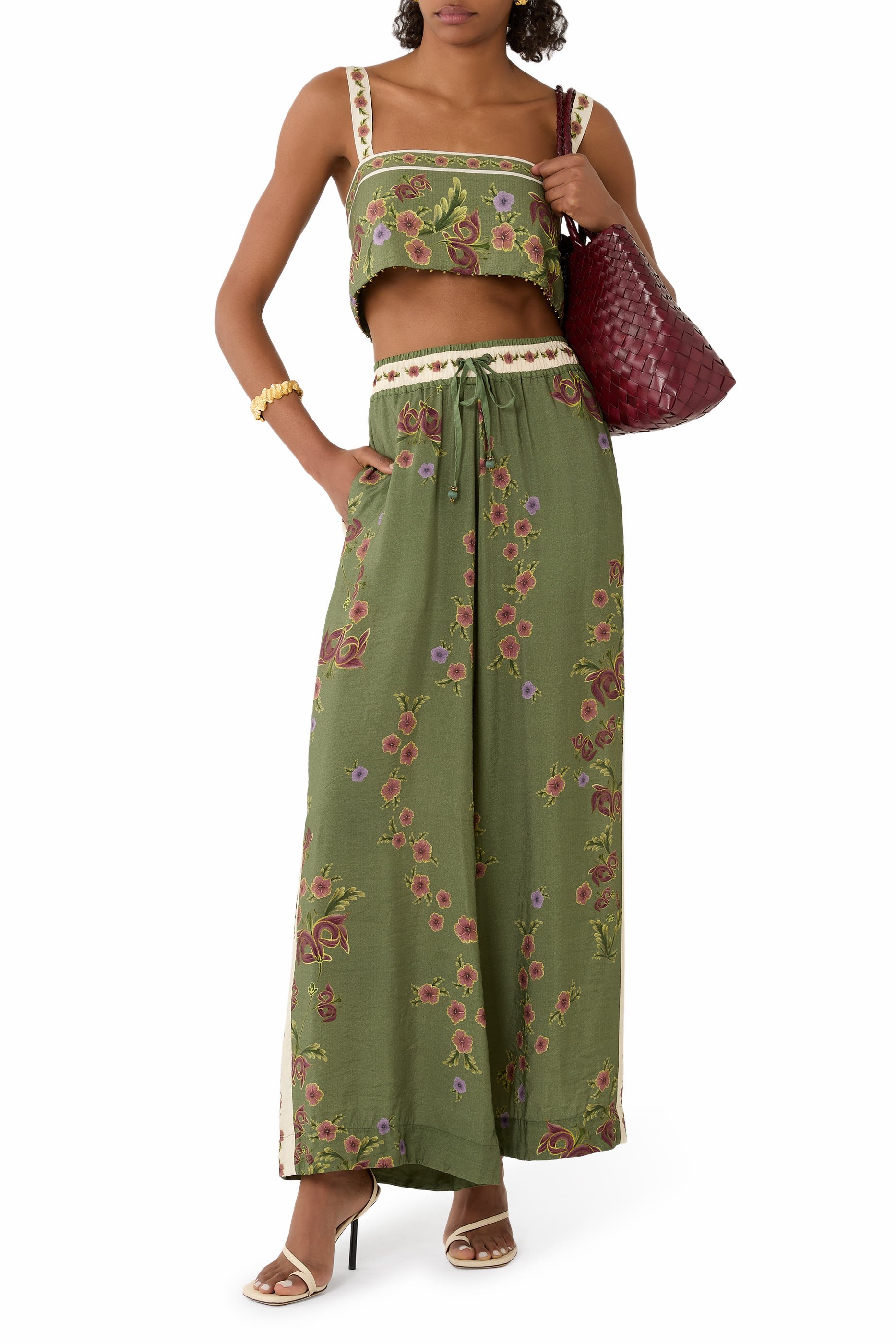 بنطال جانيس