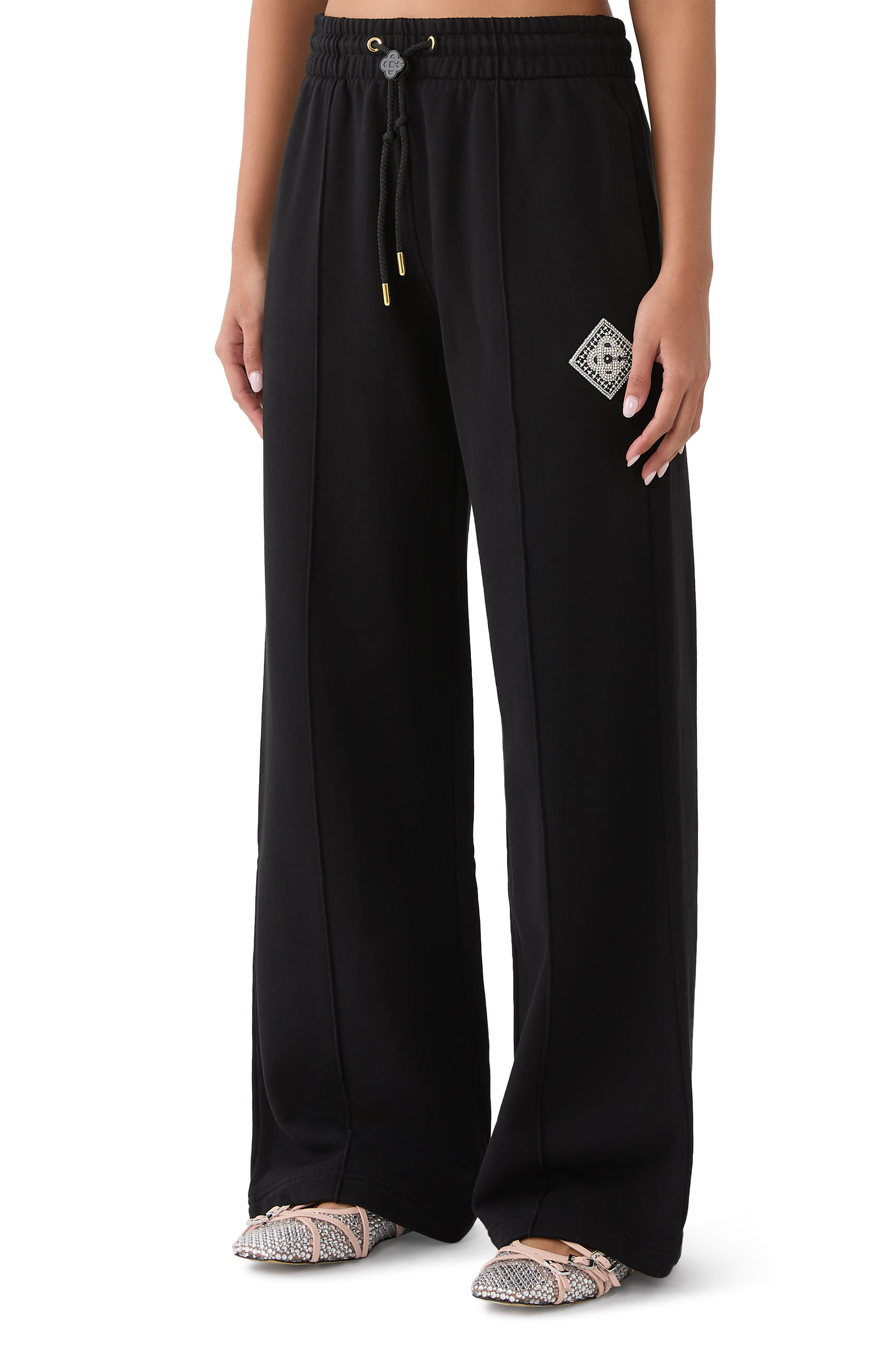 بنطال رياضي برقعة مزينة بلؤلؤ وأحجار براقة