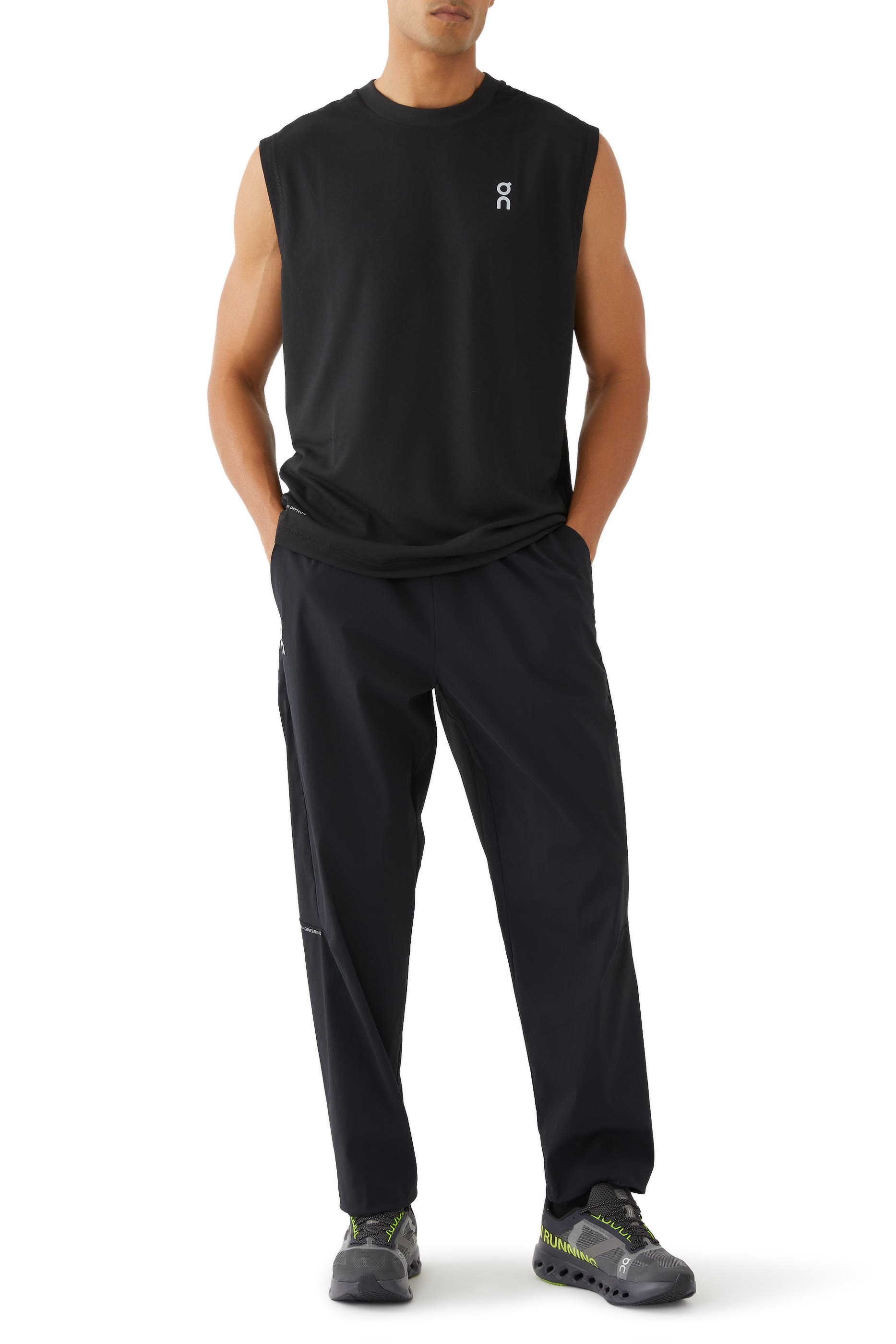 بلوزة بلا أكمام أكتيف