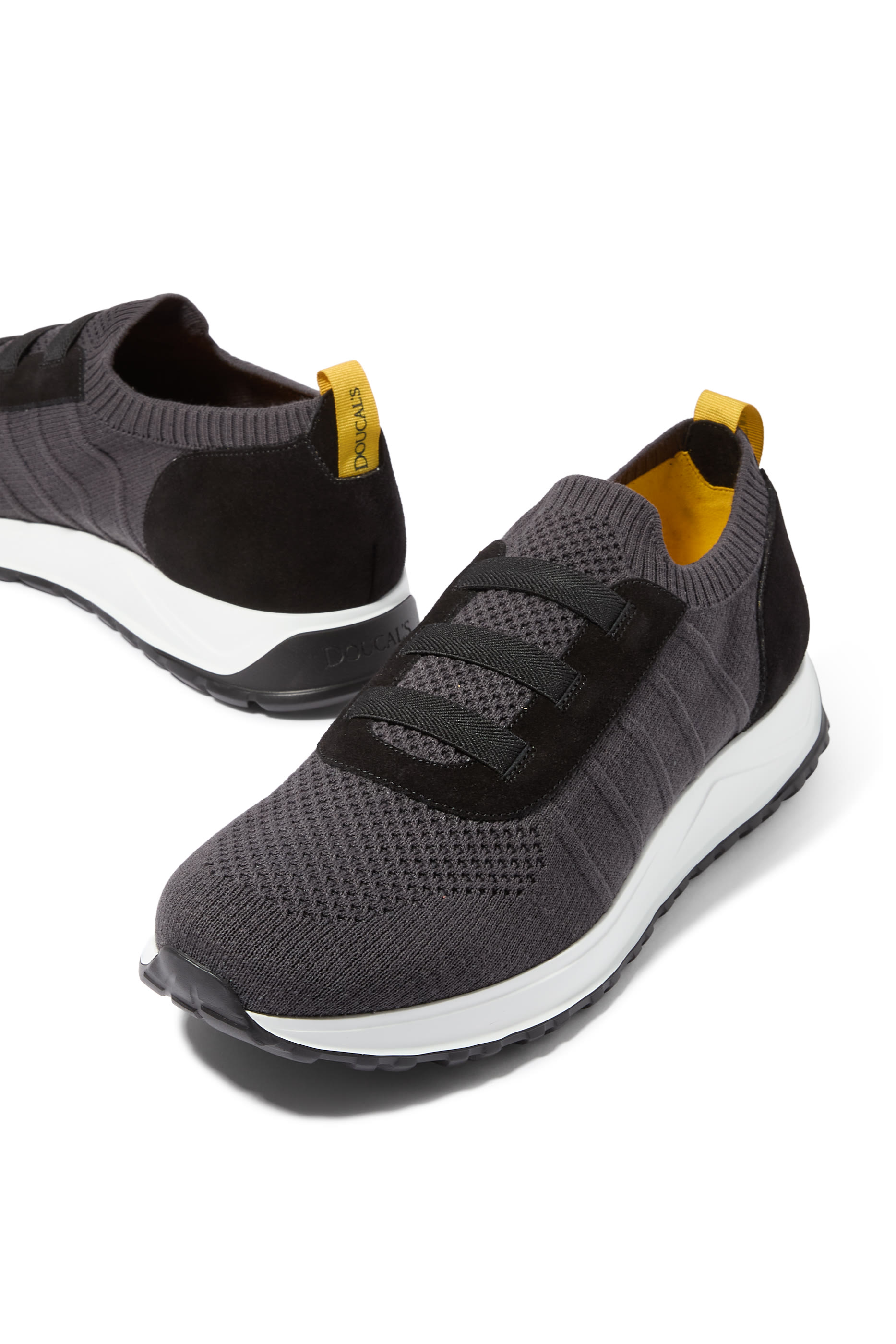 سنيكرز زينو بكاحل منخفض