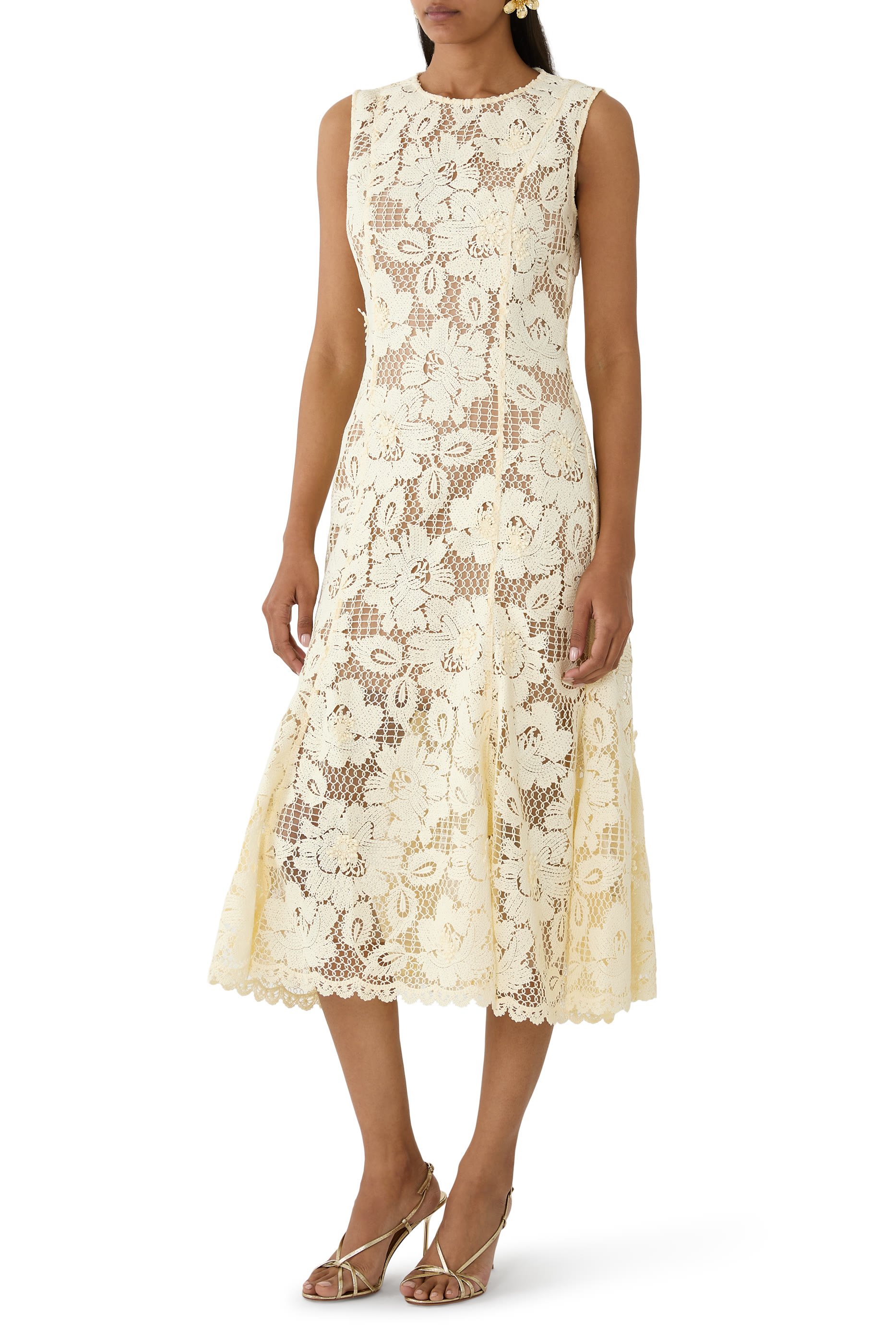 فستان متوسط الطول كروشيه دانتيل