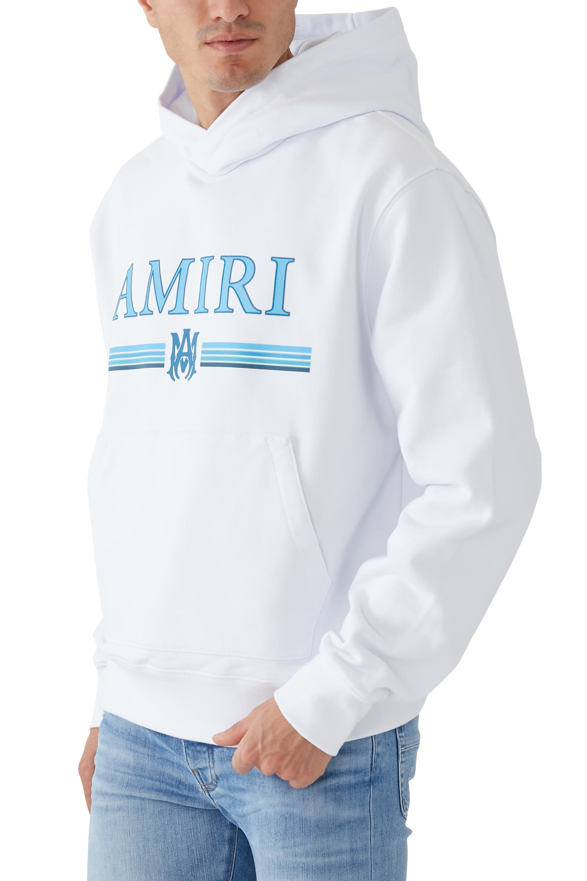 هودي ما بار بشعار الماركة