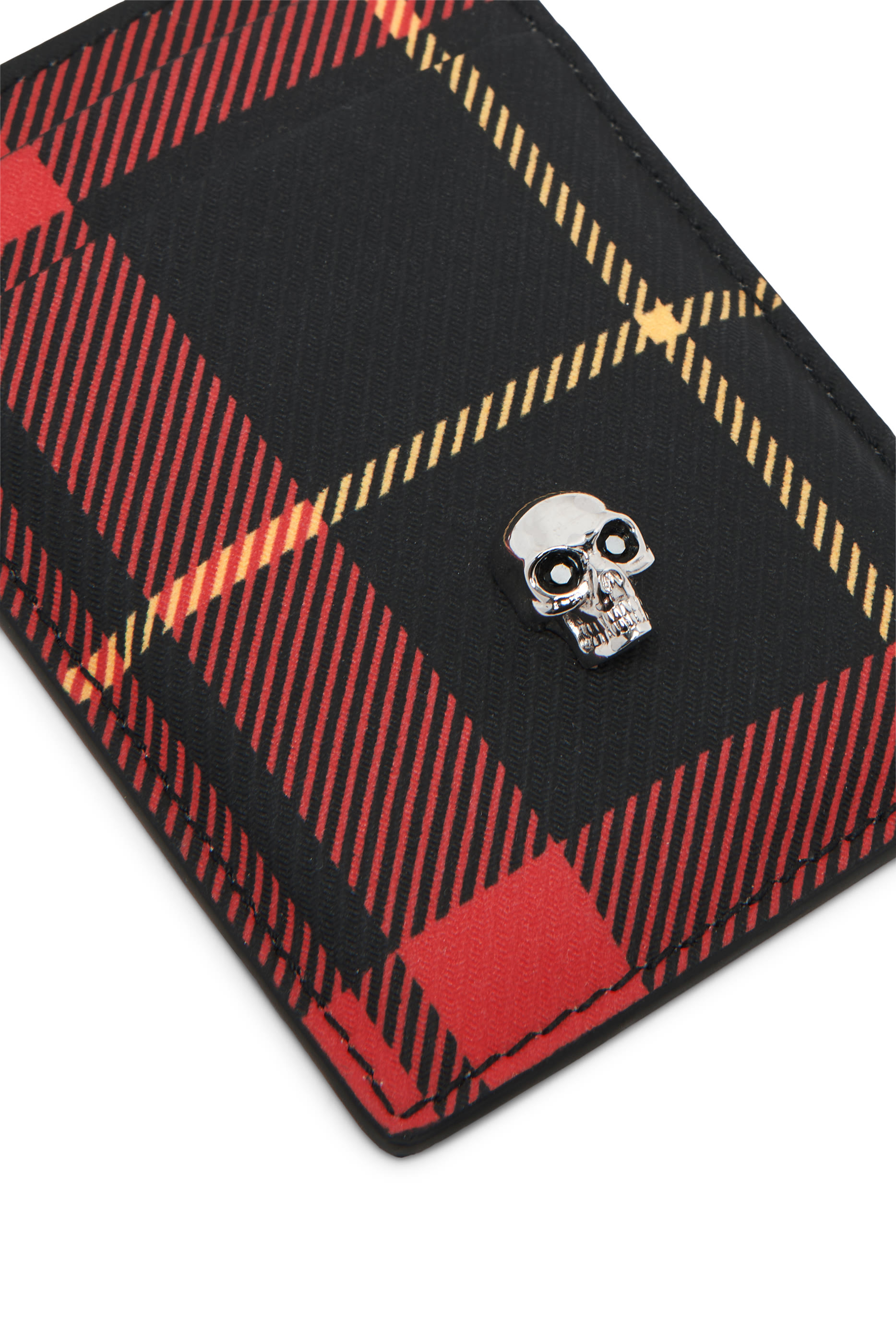 حافظة بطاقات بحلية جمجمة