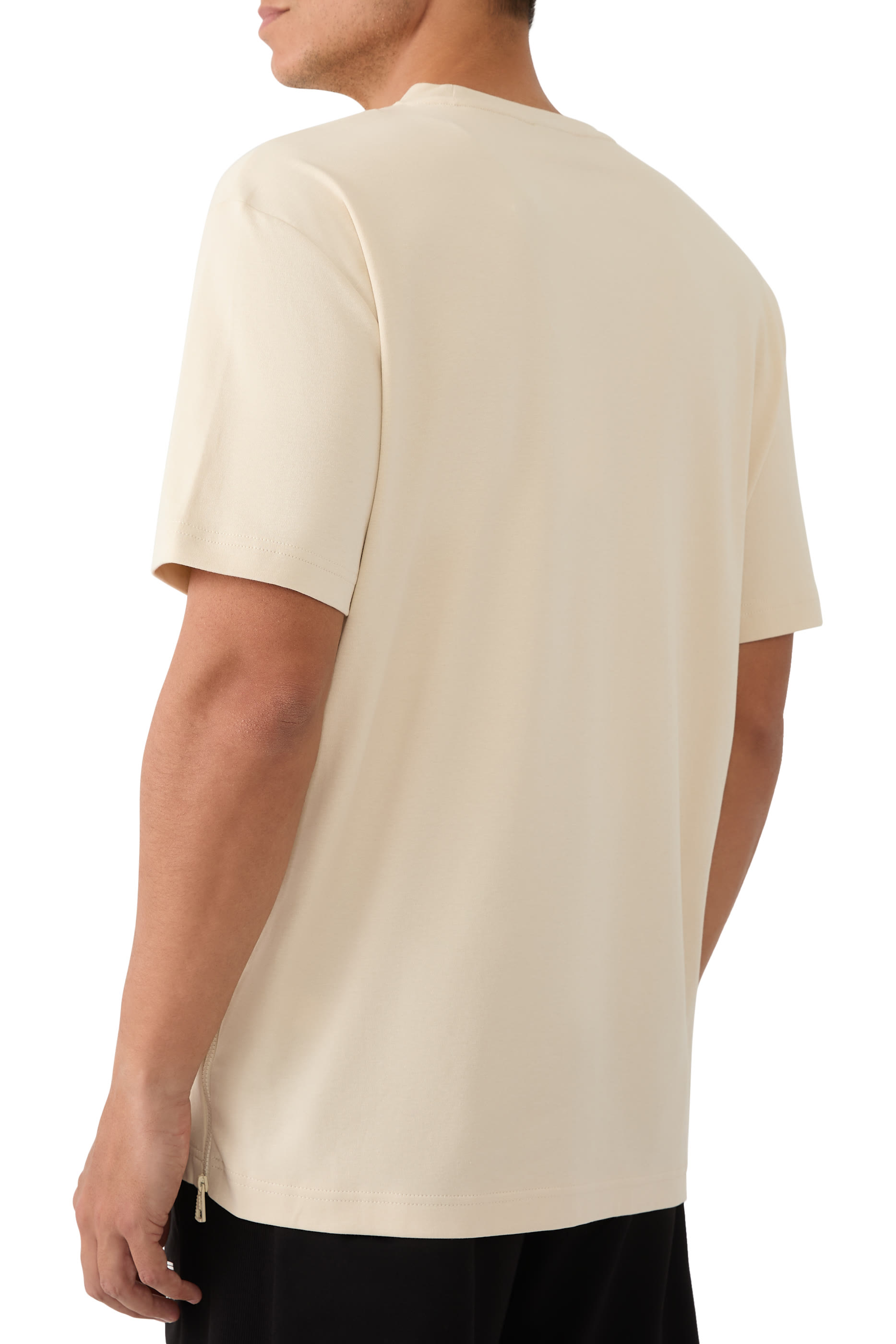 تيشيرت ديناميك أثليت بياقة ضيقة