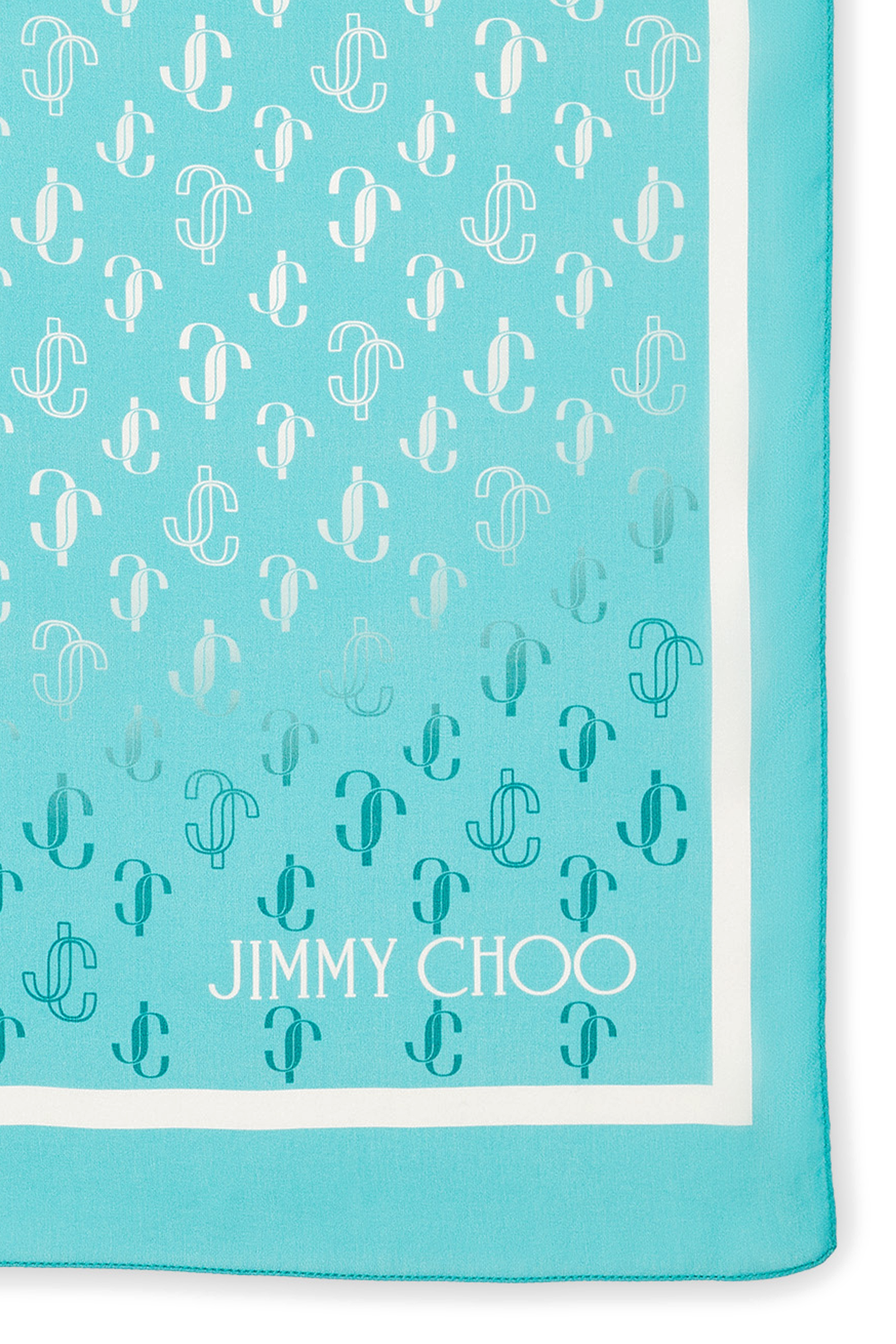 وشاح دوريس حرير بحروف شعار الماركة