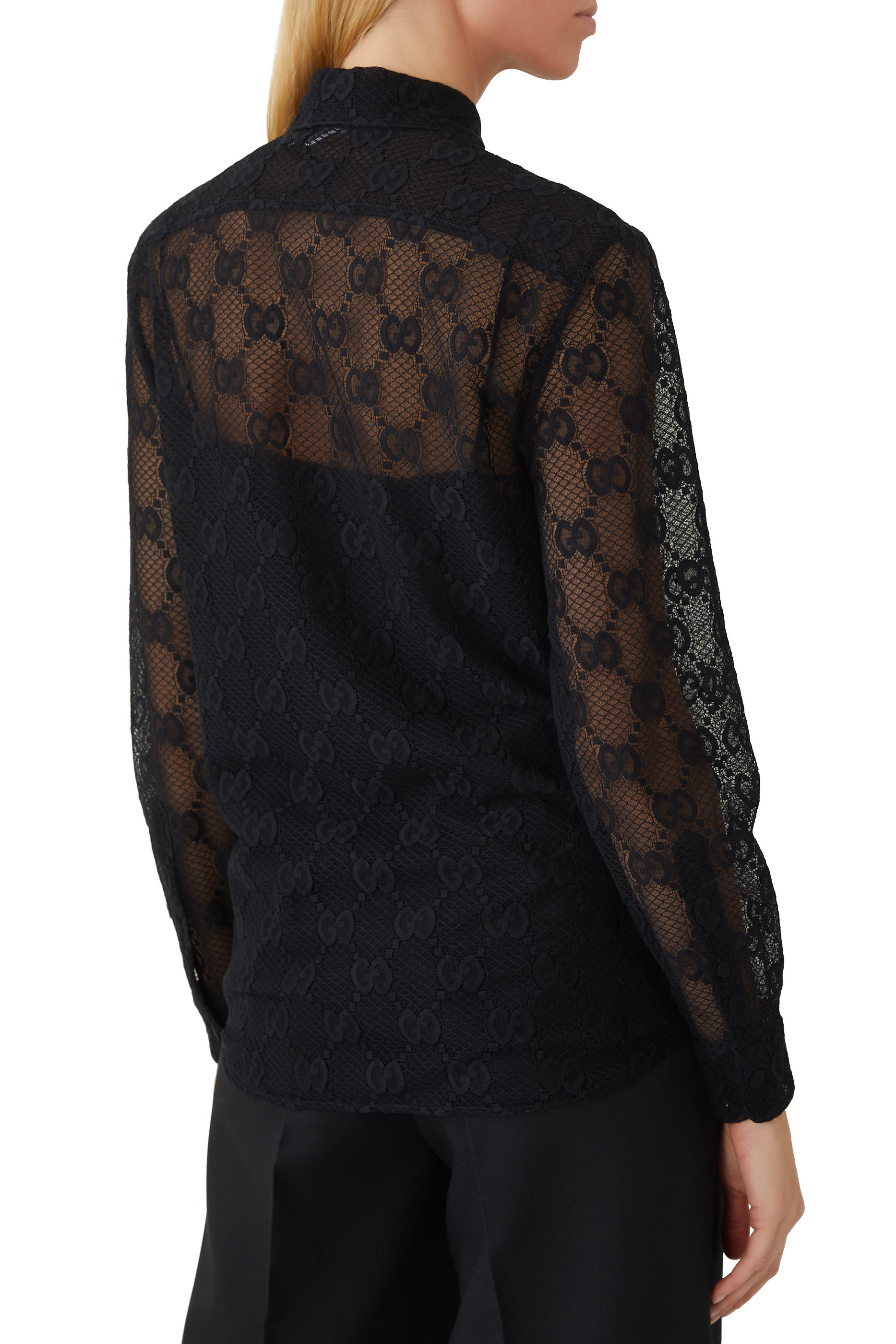 قميص دانتيل بياقة