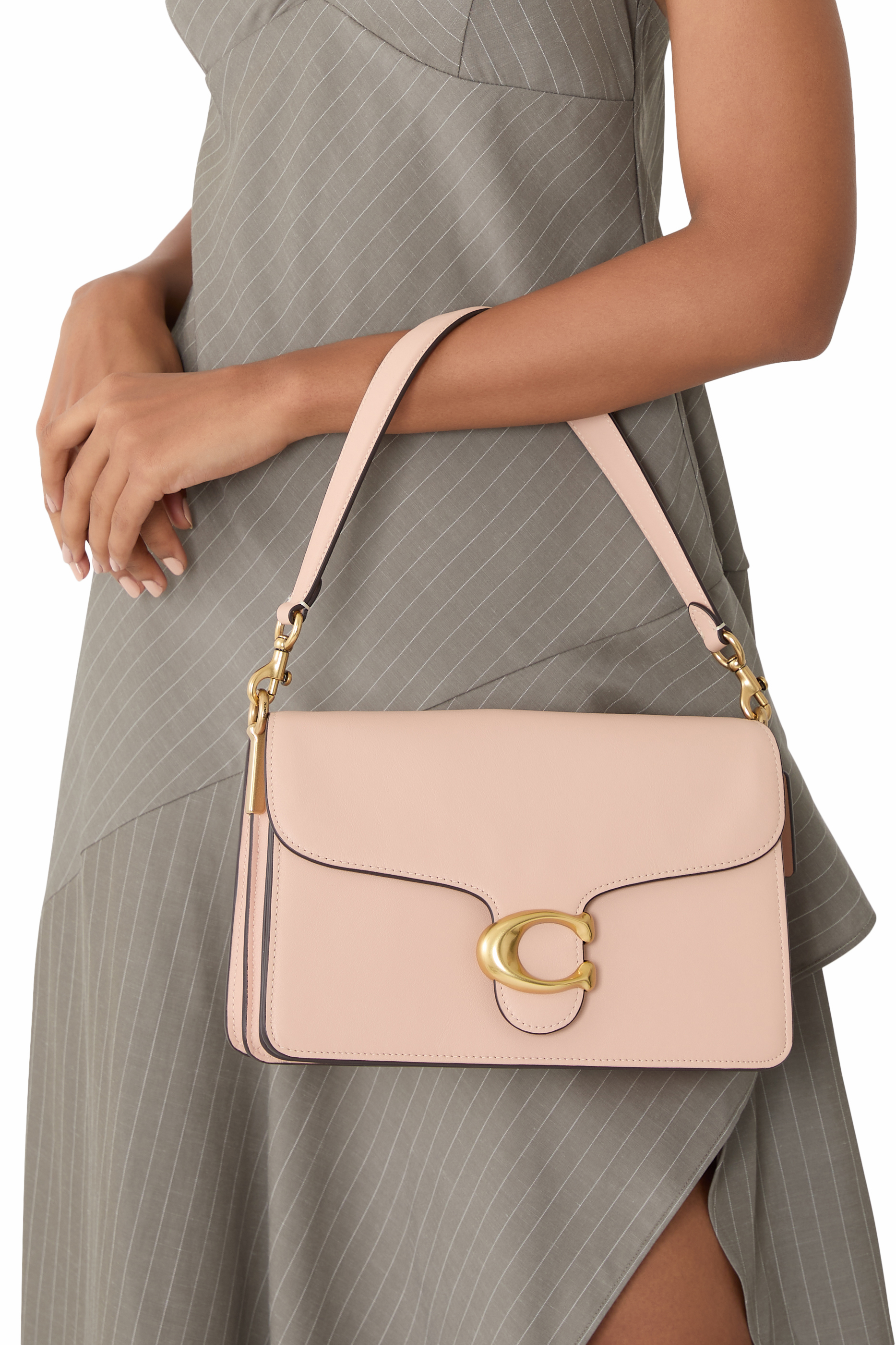 حقيبة كتف تابي بسلسلة