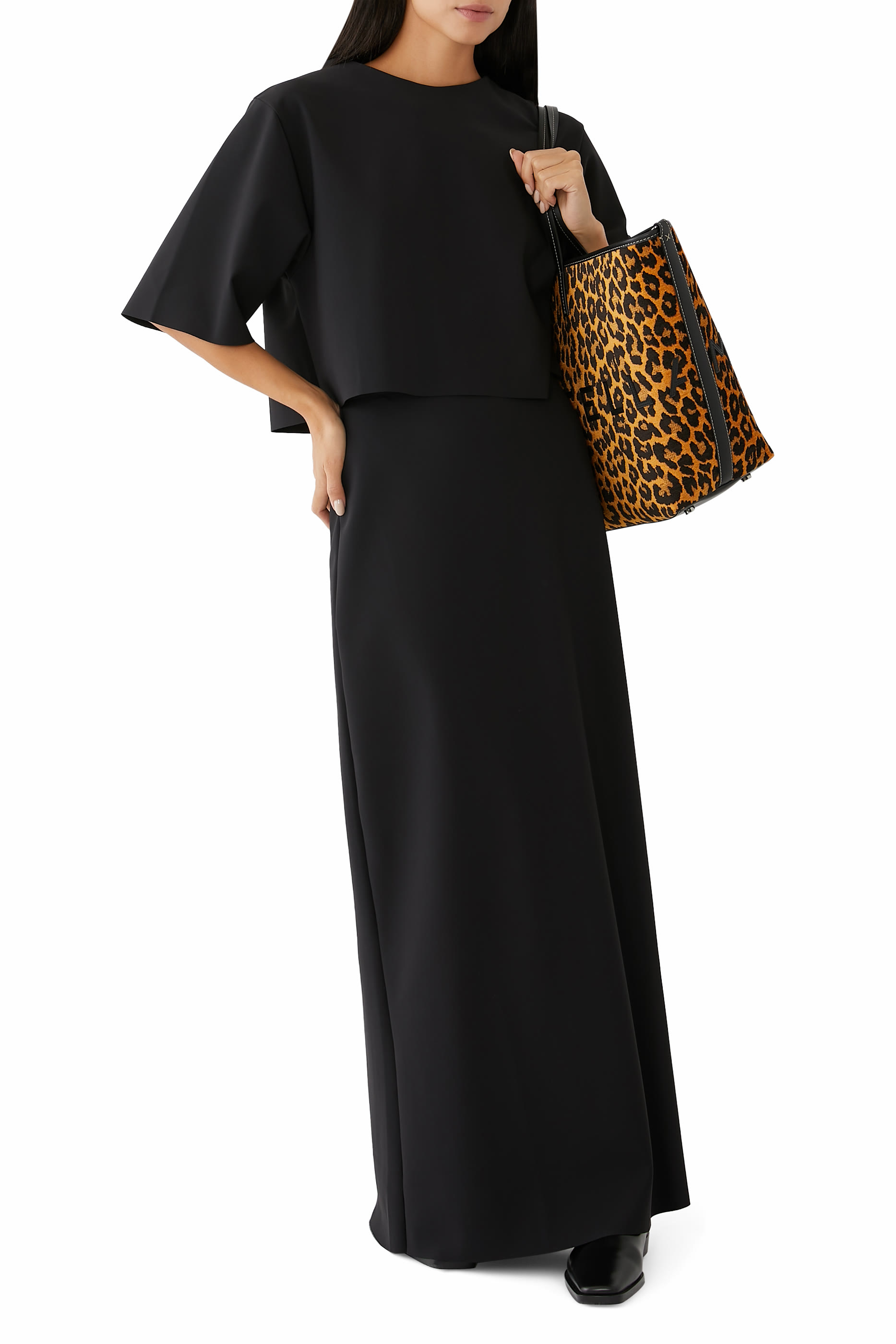 بلوزة قصيرة سكوبا