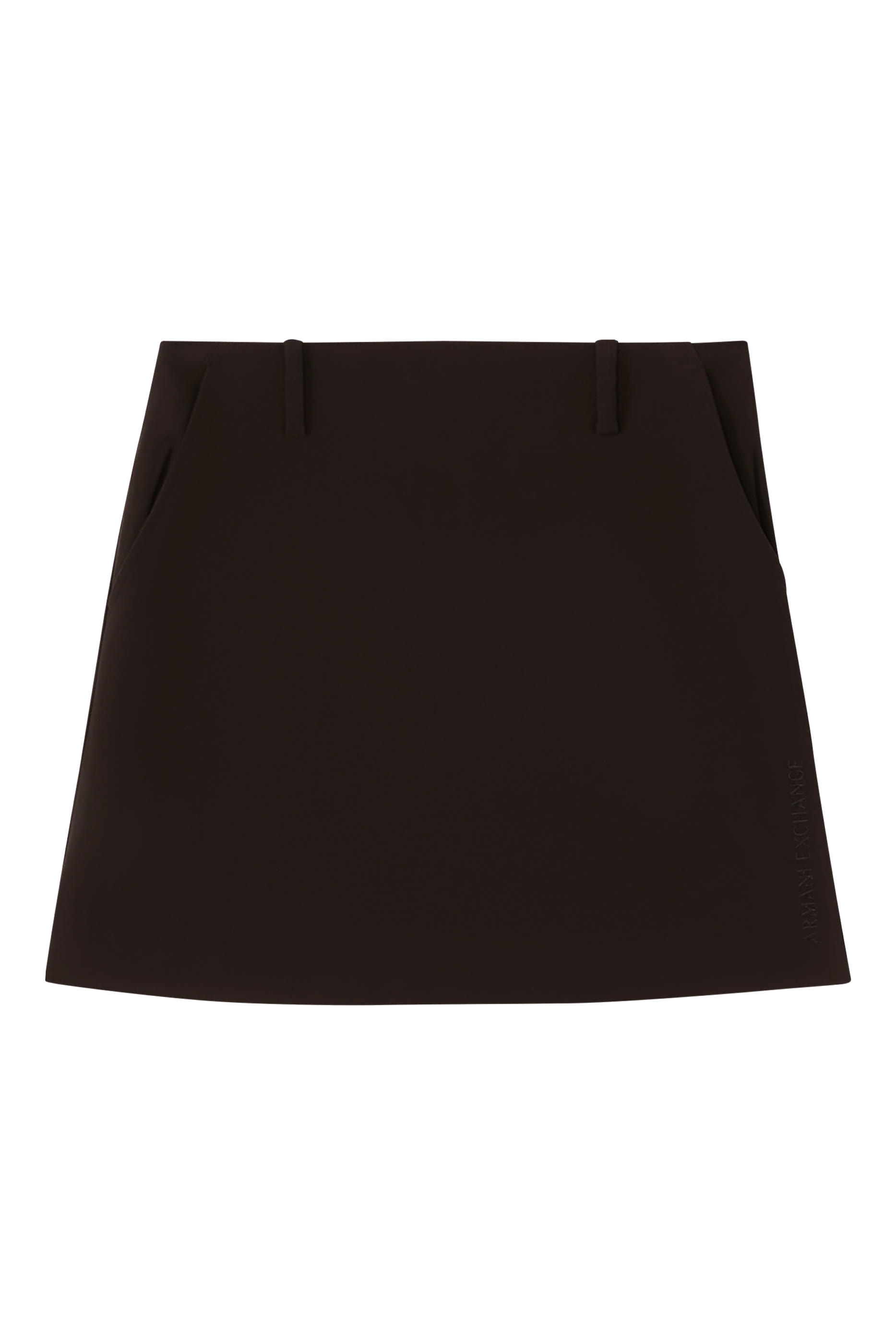 تنورة قصيرة بقصة واسعة