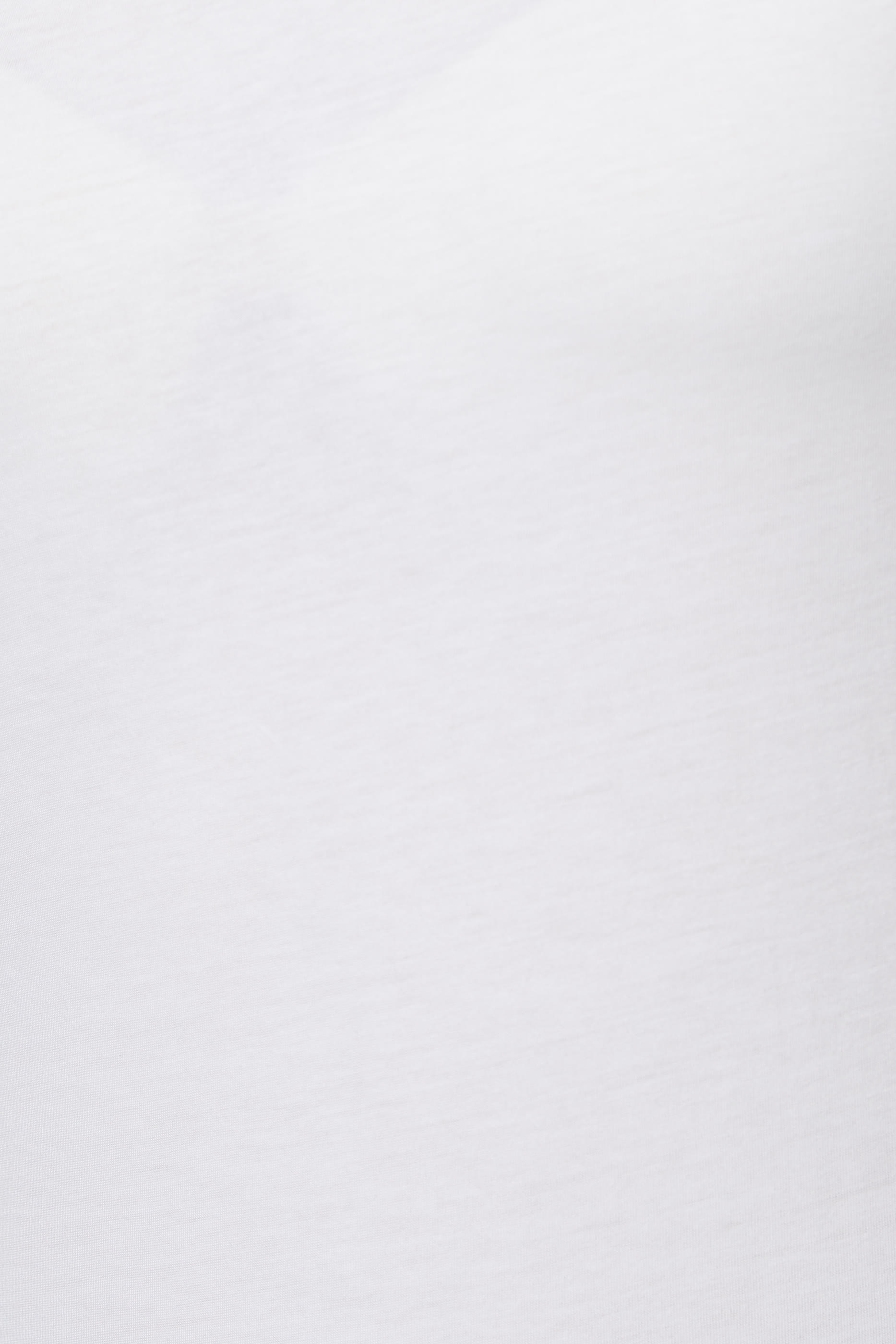 تي شيرت سادة