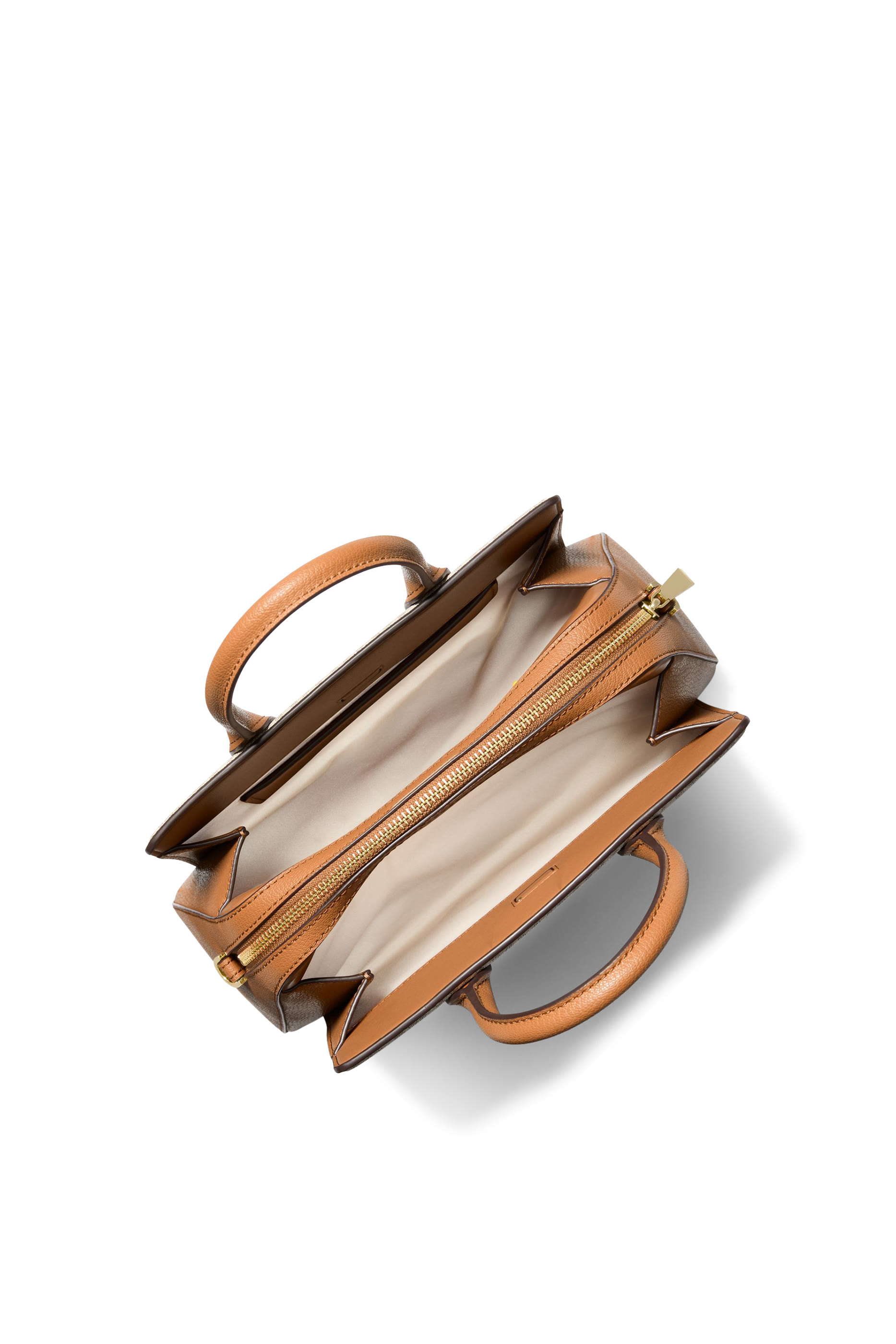 حقيبة ساتشيل ليلى صغيرة بشعار الماركة