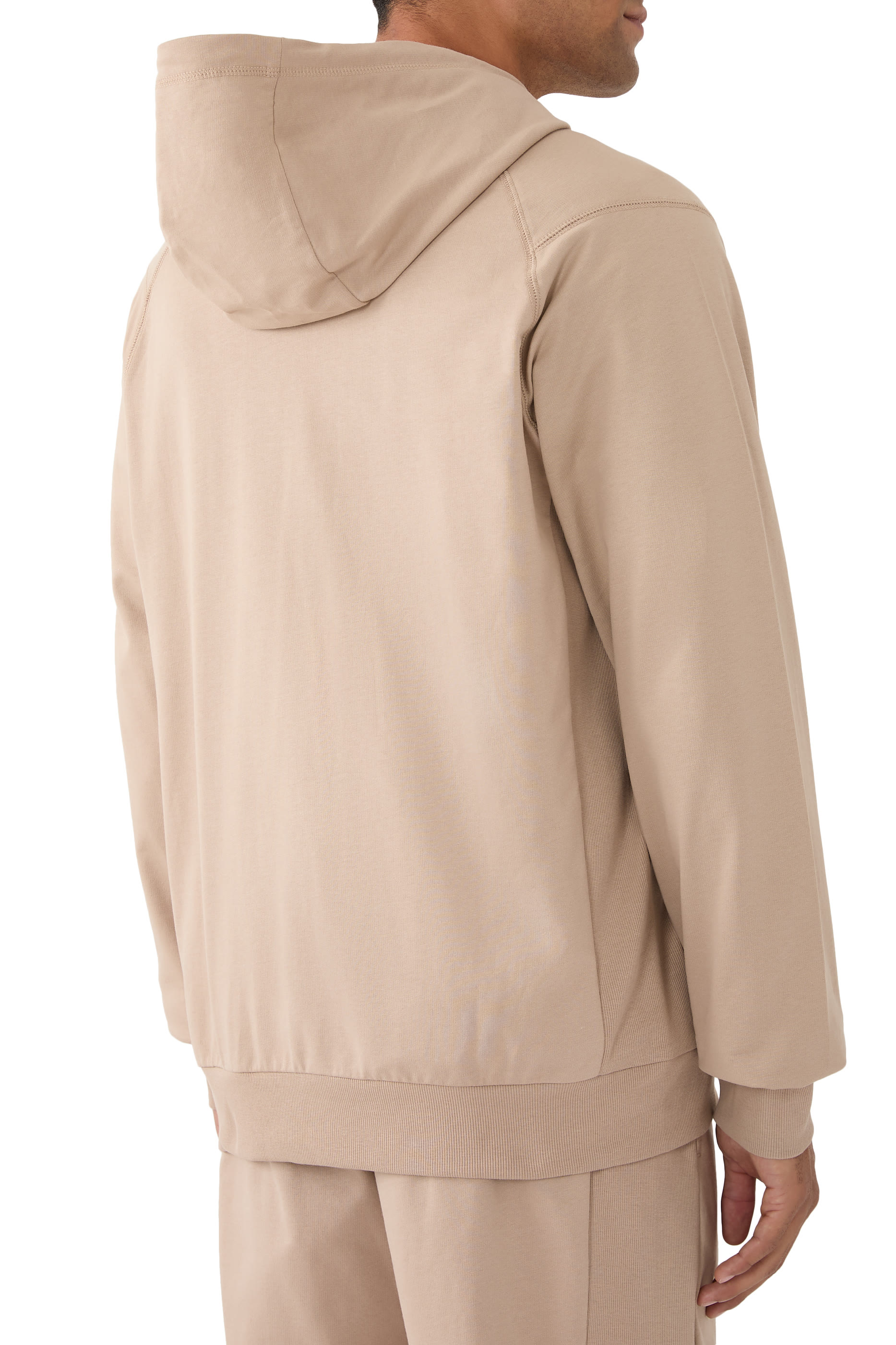 سويت شيرت بغطاء للرأس وشعار الماركة