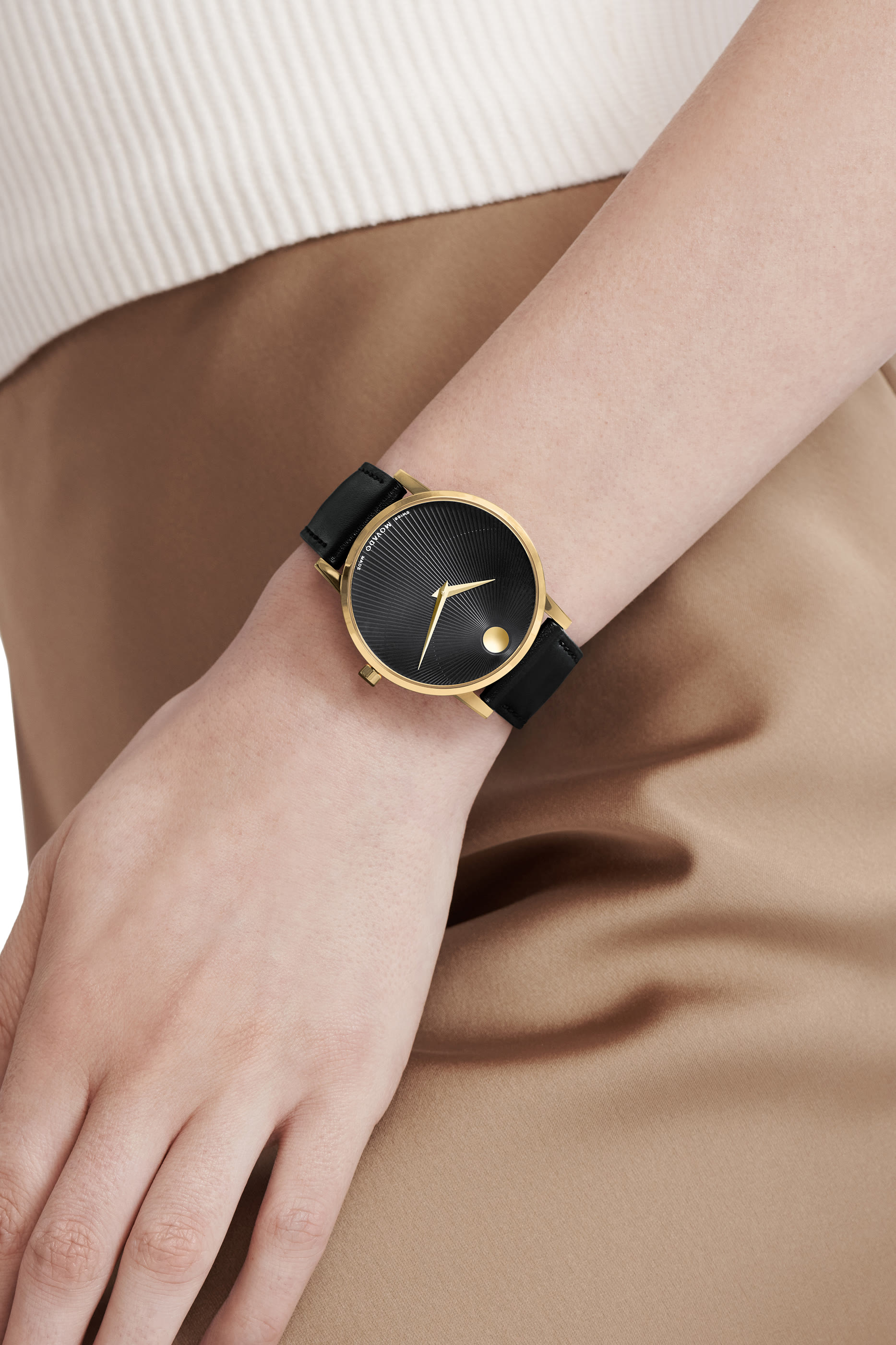 ساعة ميوزيم كلاسيكية