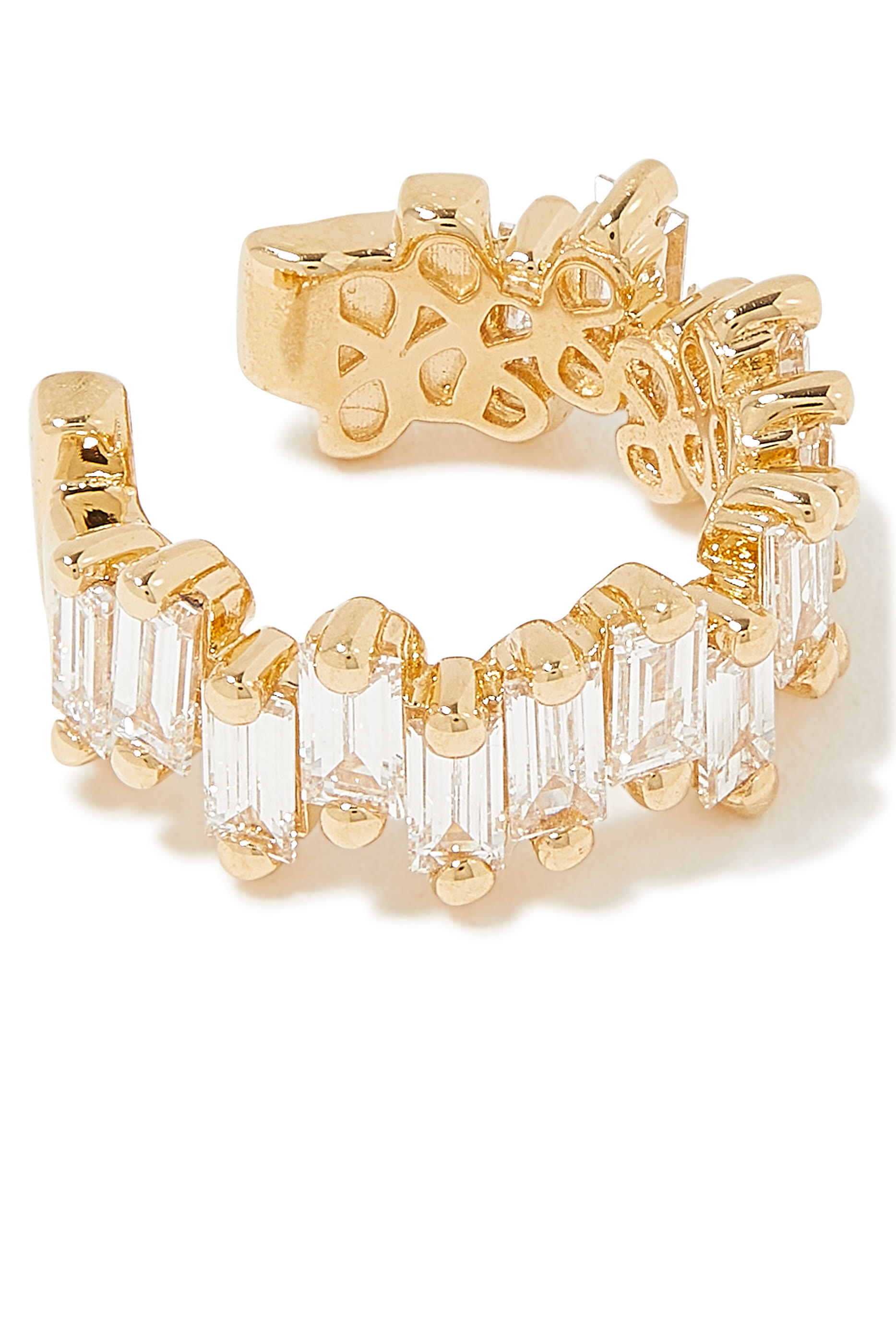 قرط مرصع بالماس ذهب أصفر عيار 18