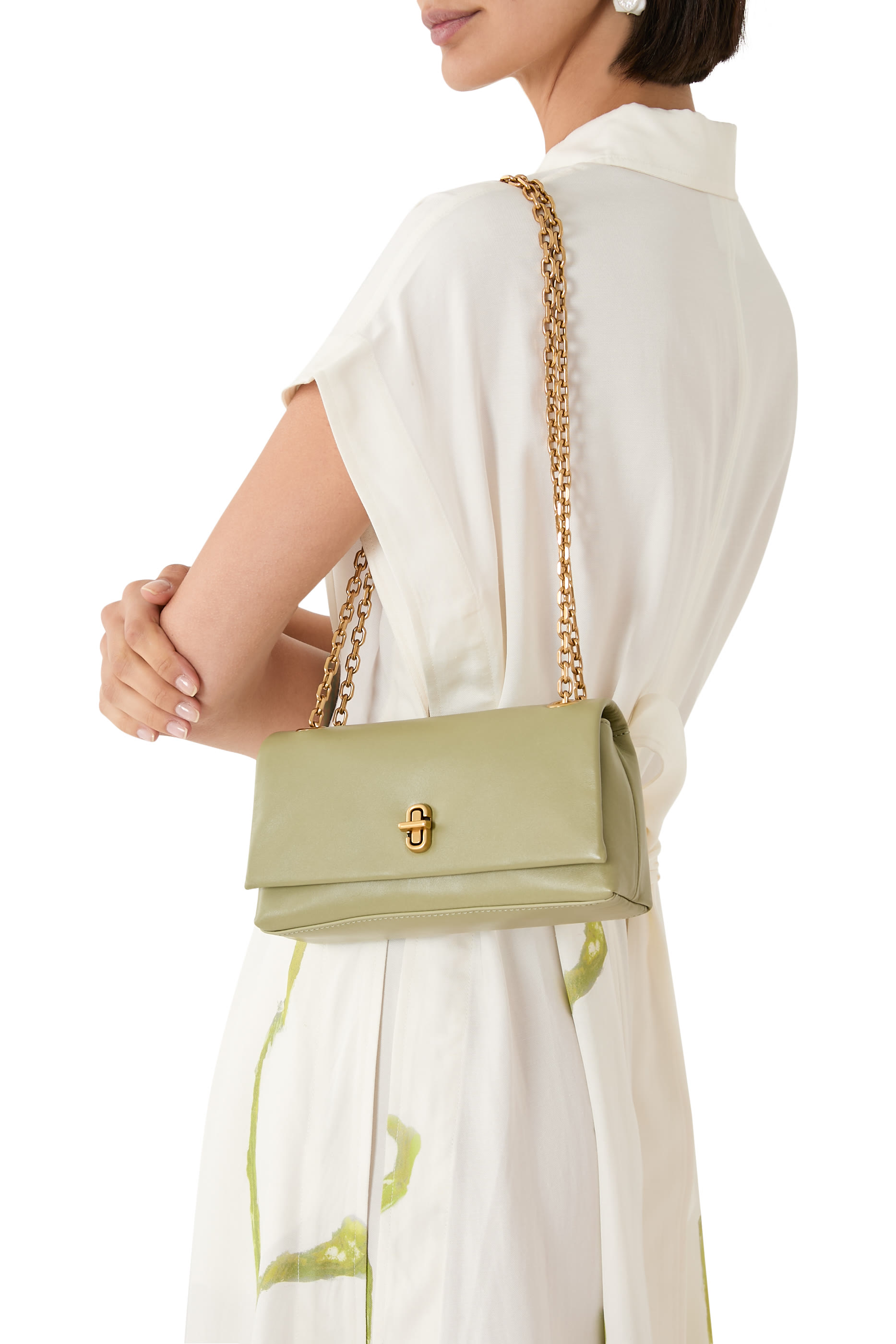 حقيبة دوال صغيرة بحمالة سلسلة