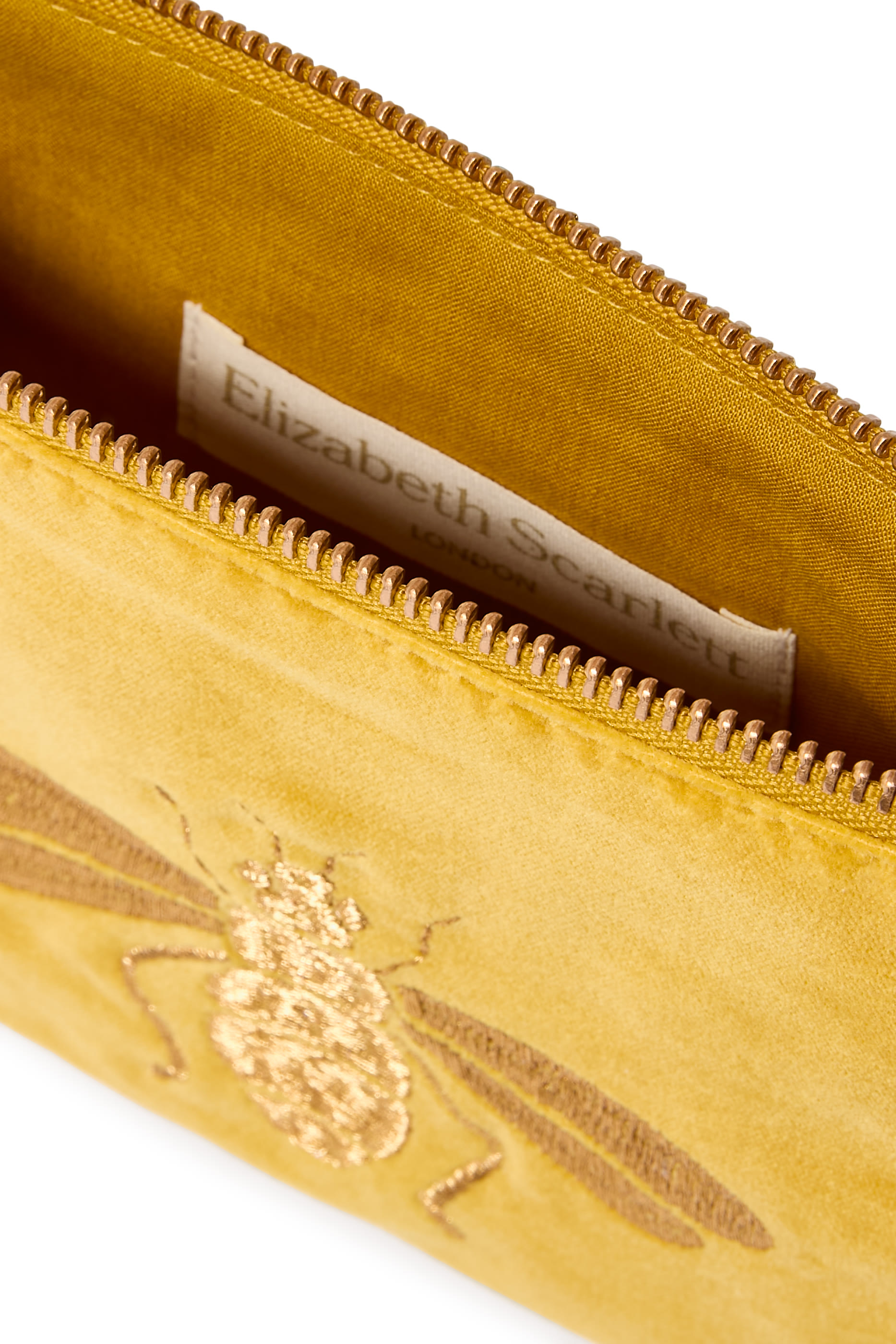 محفظة هوني بي صغيرة