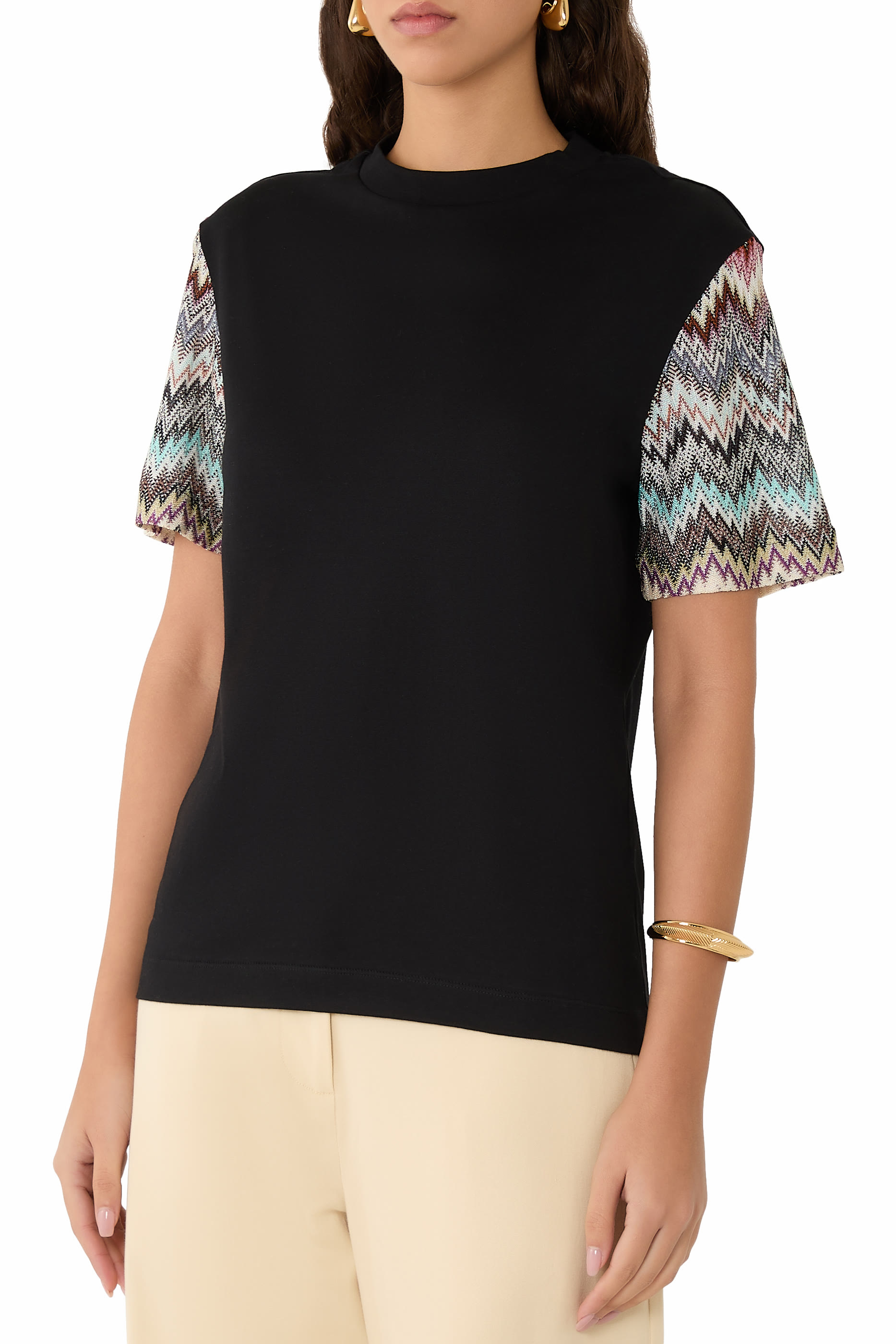 تيشيرت بياقة ضيقة نسيج راشيل