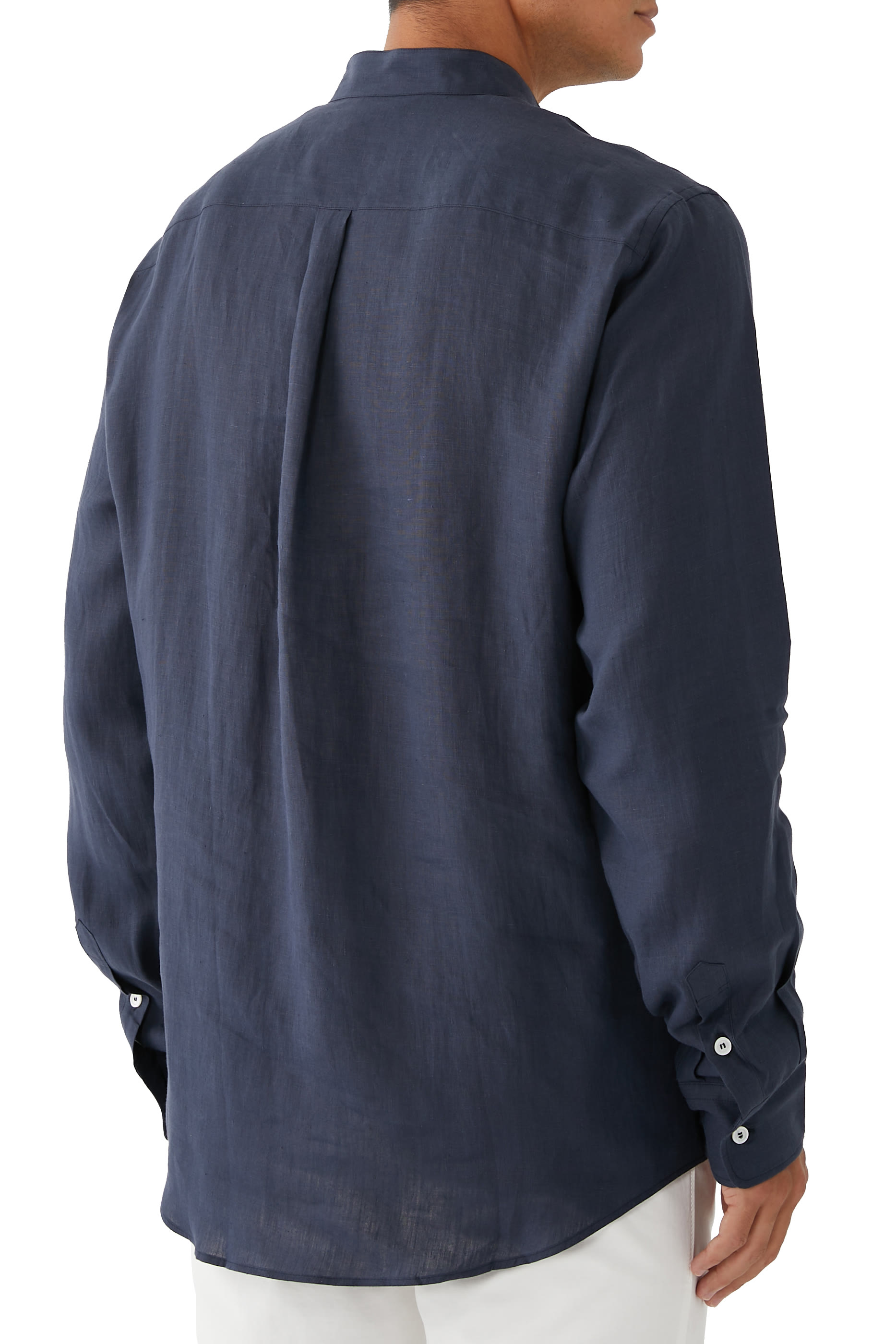 قميص بحافة مقوسة