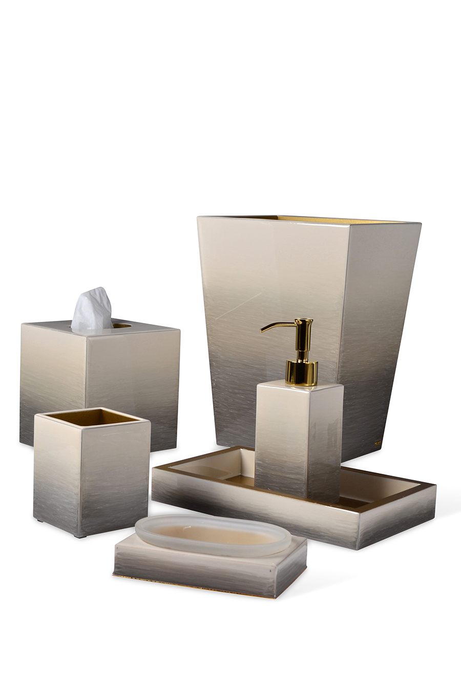 حامل مناديل بألوان متدرجة