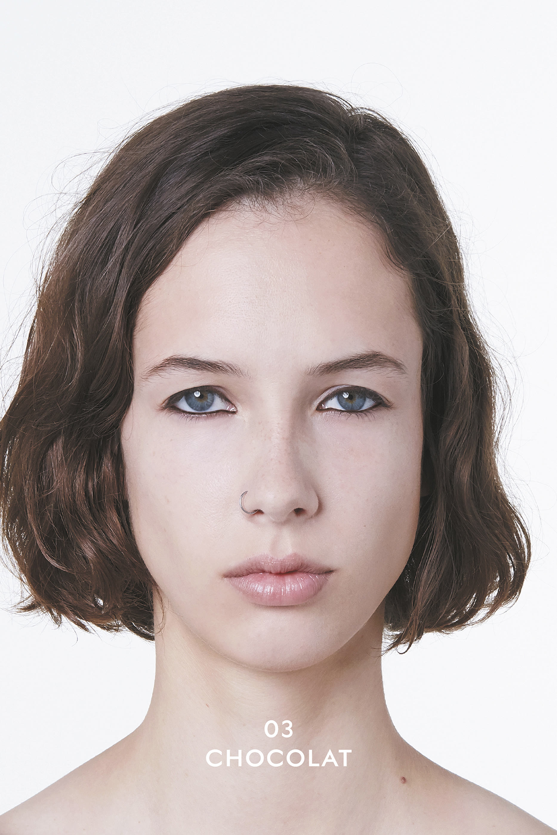 قلم تحديد العيون ستيلو