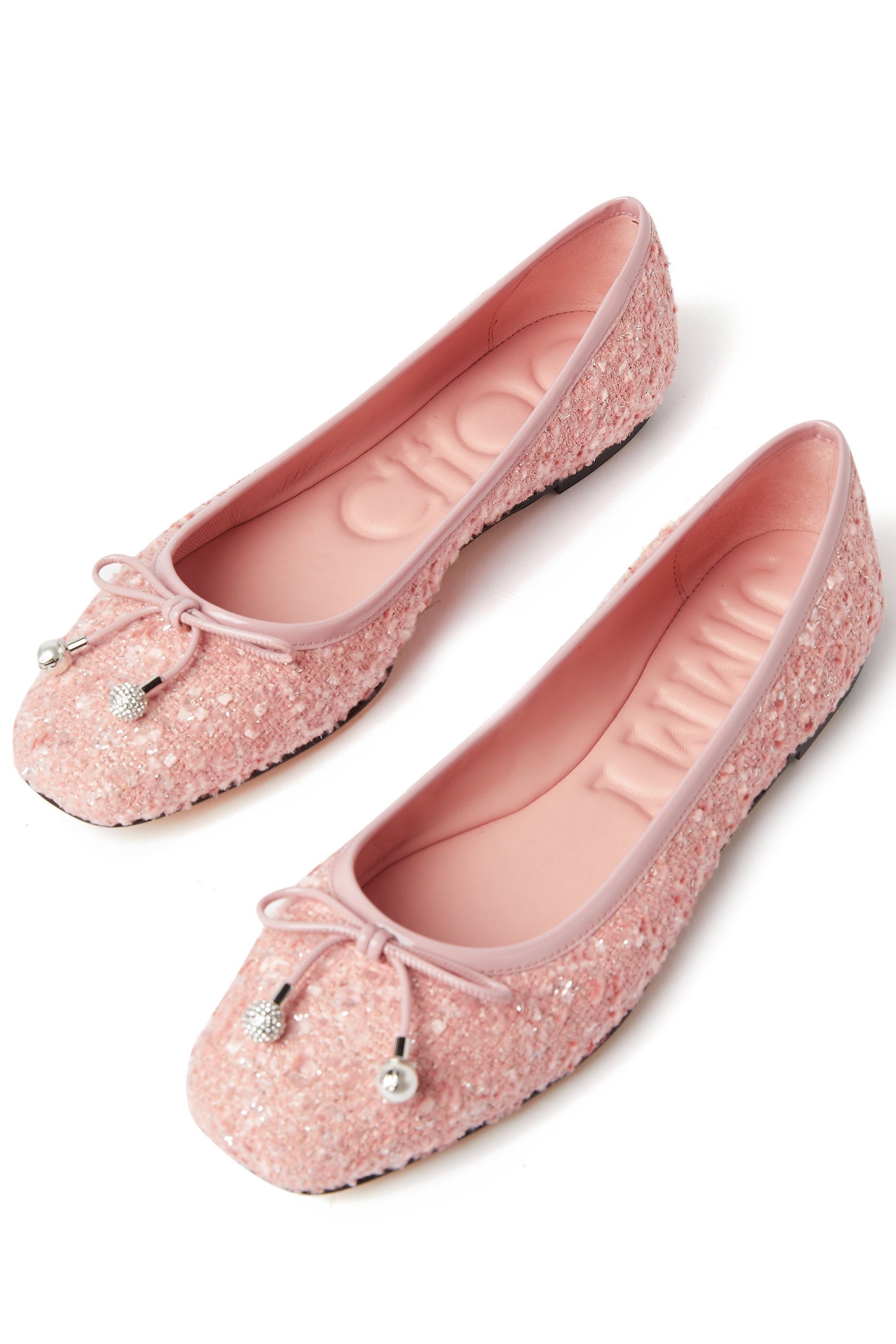 حذاء كلاسيكي بلينغ بكعب مسطح