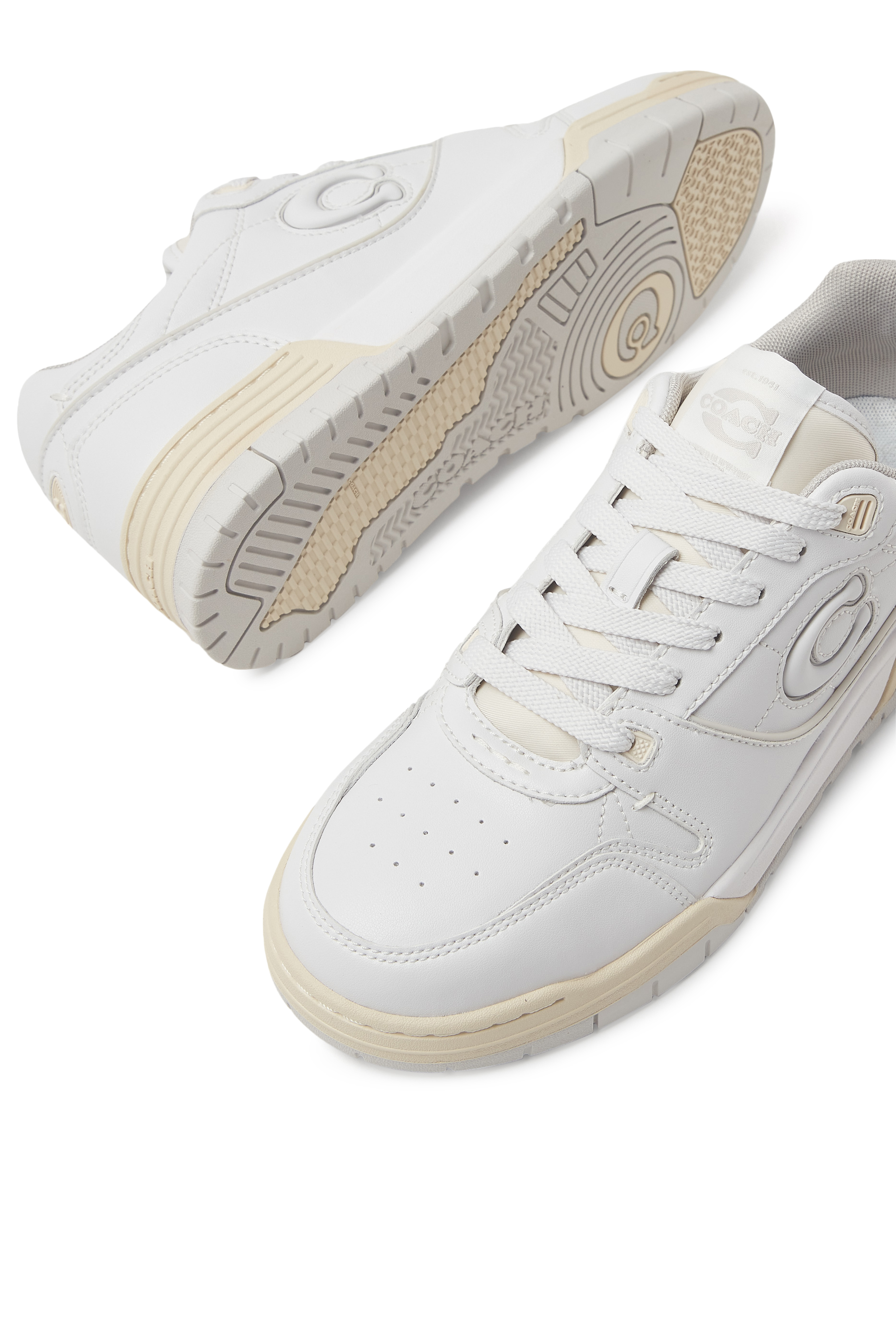 سنيكرز سوهو جلد