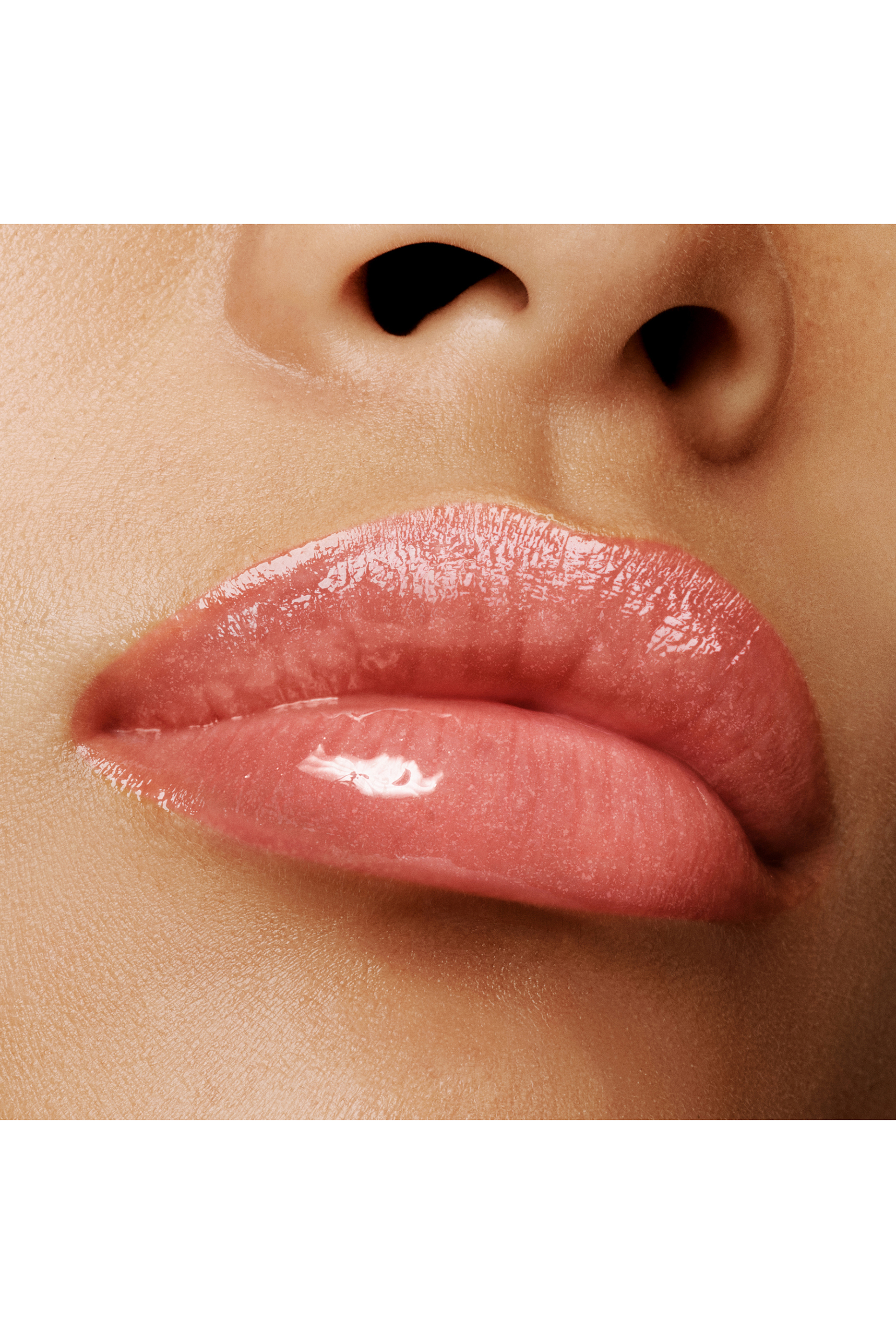 ملمع شفاه لوكس