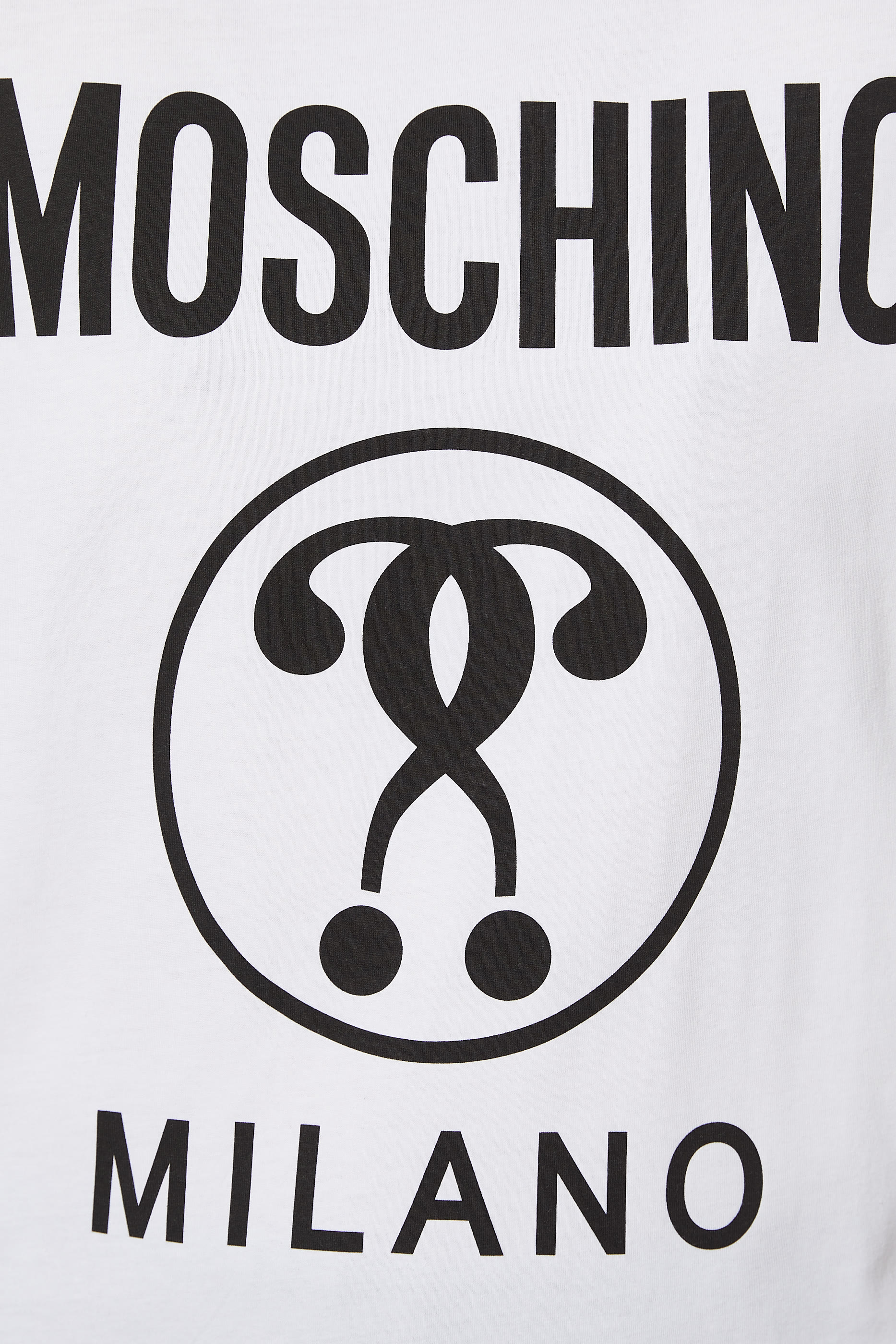 تي شيرت بعلامتي استفهام