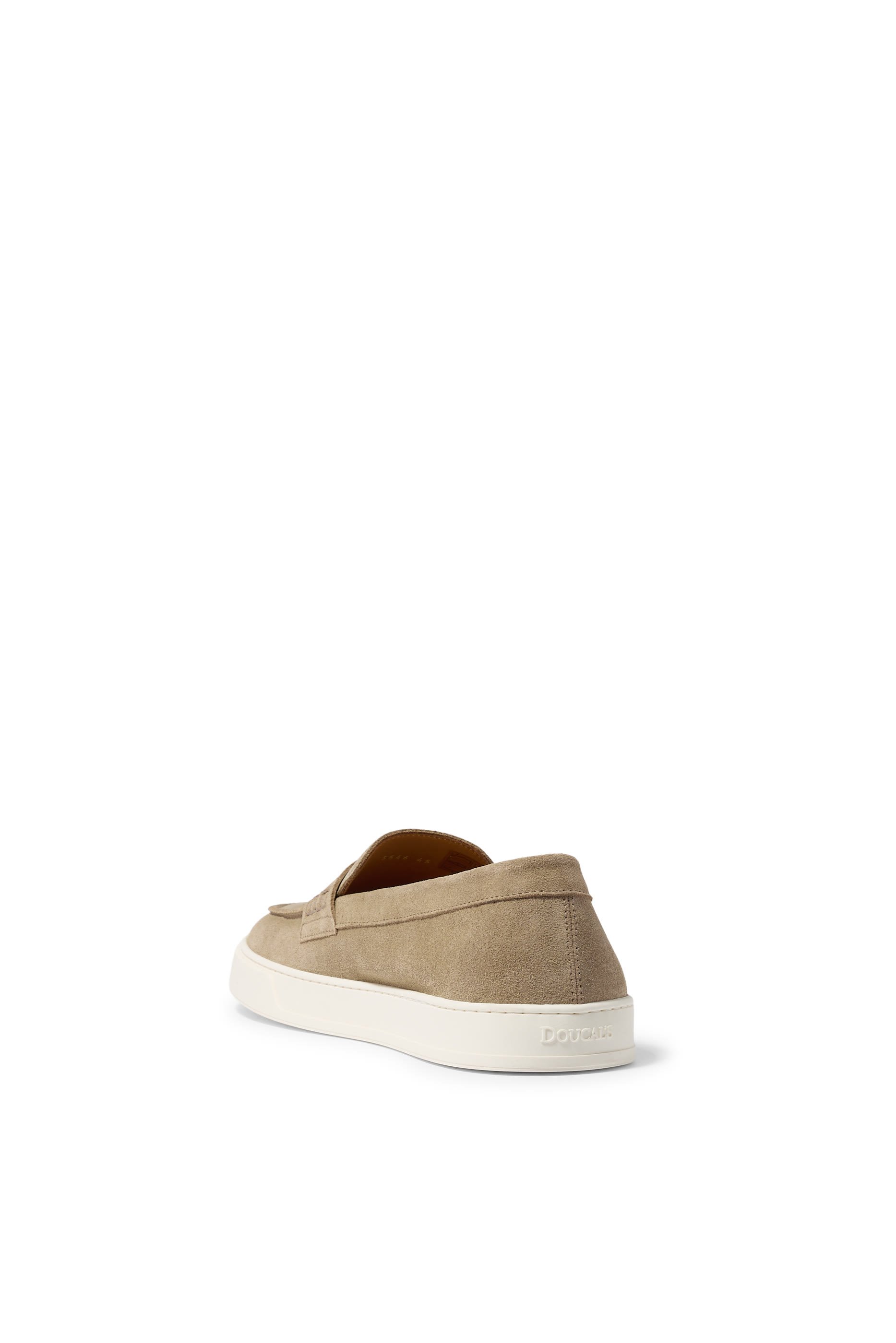 حذاء سهل الارتداء شمواه