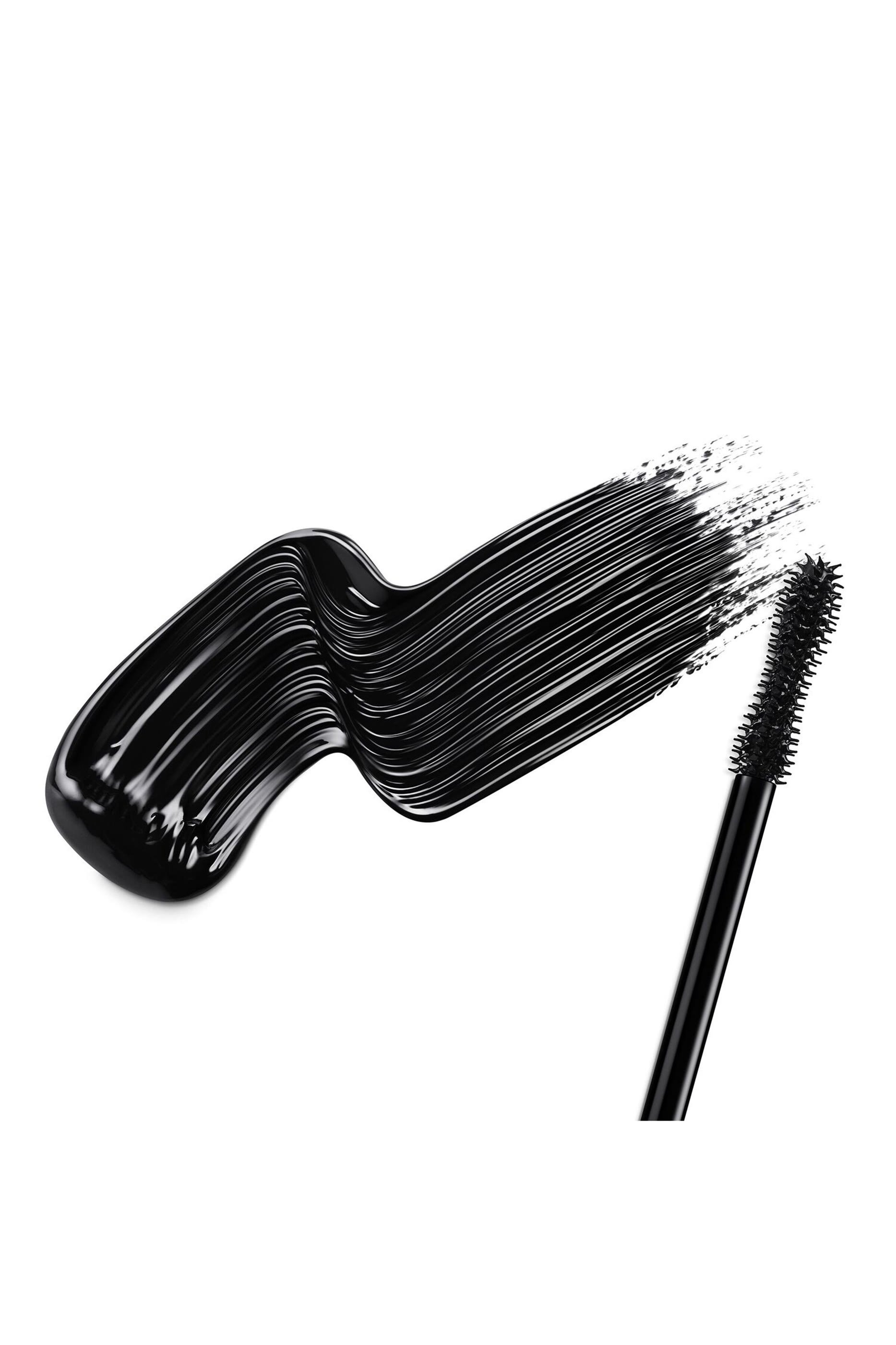 مجموعة أساسية ديورشو بإصدار محدود لرموش كثيفة ومحددة