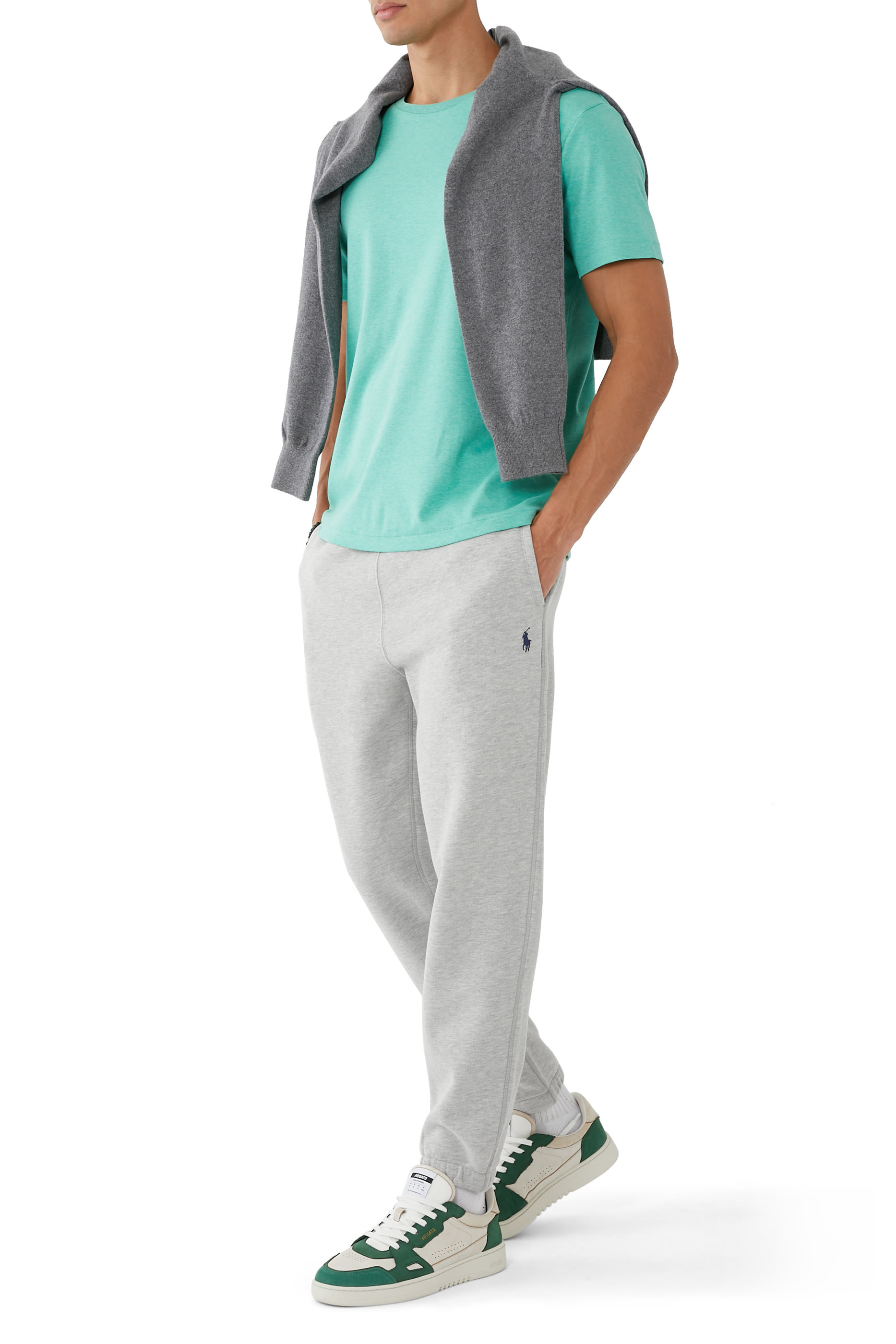 تيشيرت بولو بنقشة شعار الماركة