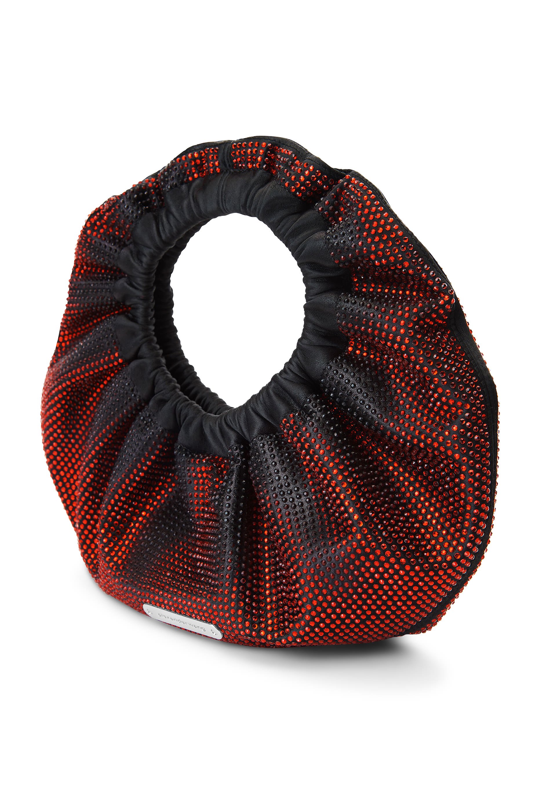 حقيبة صغيرة بتصميم مقوس مزينة بكريستال مثبت حراريًا بتفاصيل ممزقة