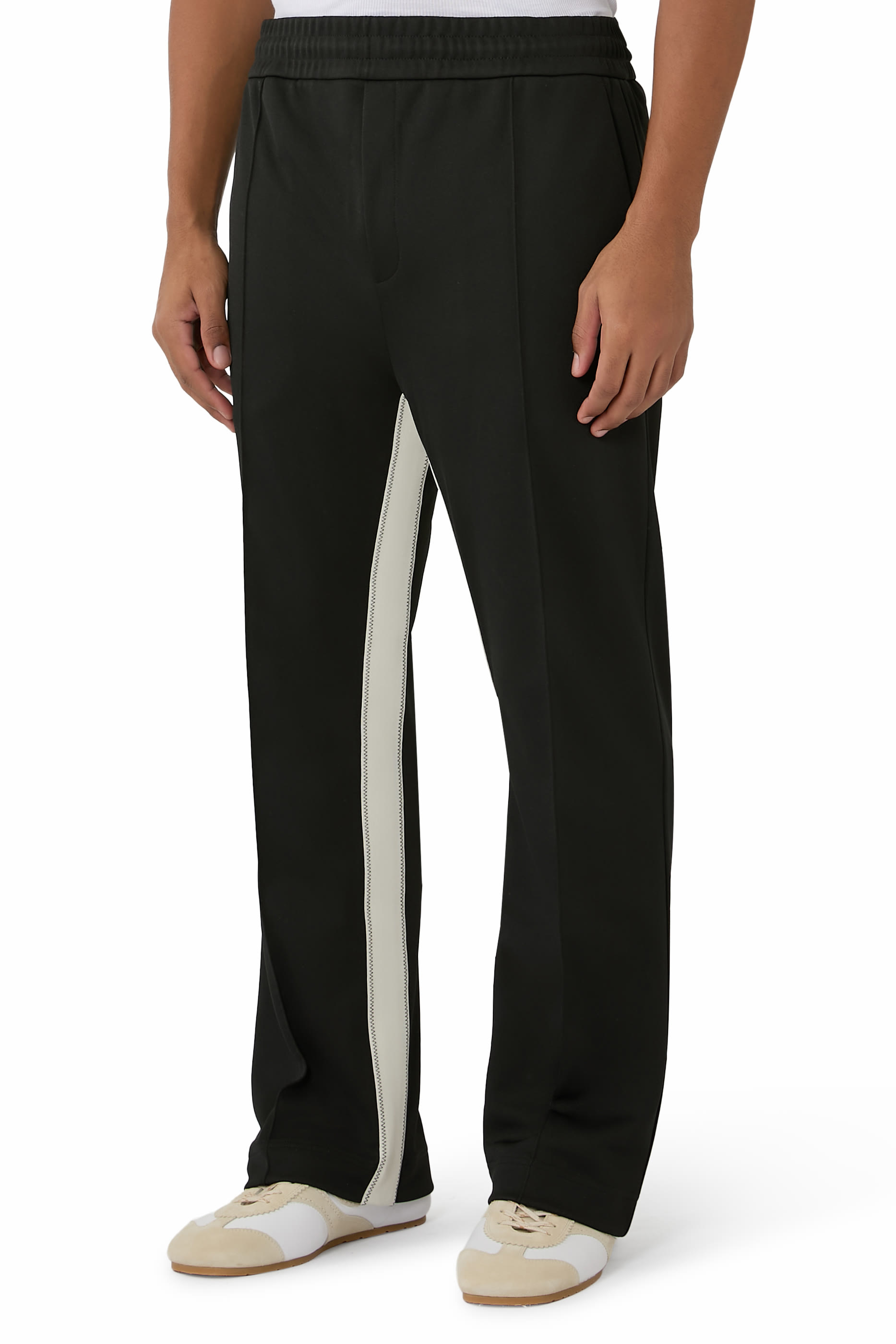 بنطال رياضي بأجزاء بلون مغاير