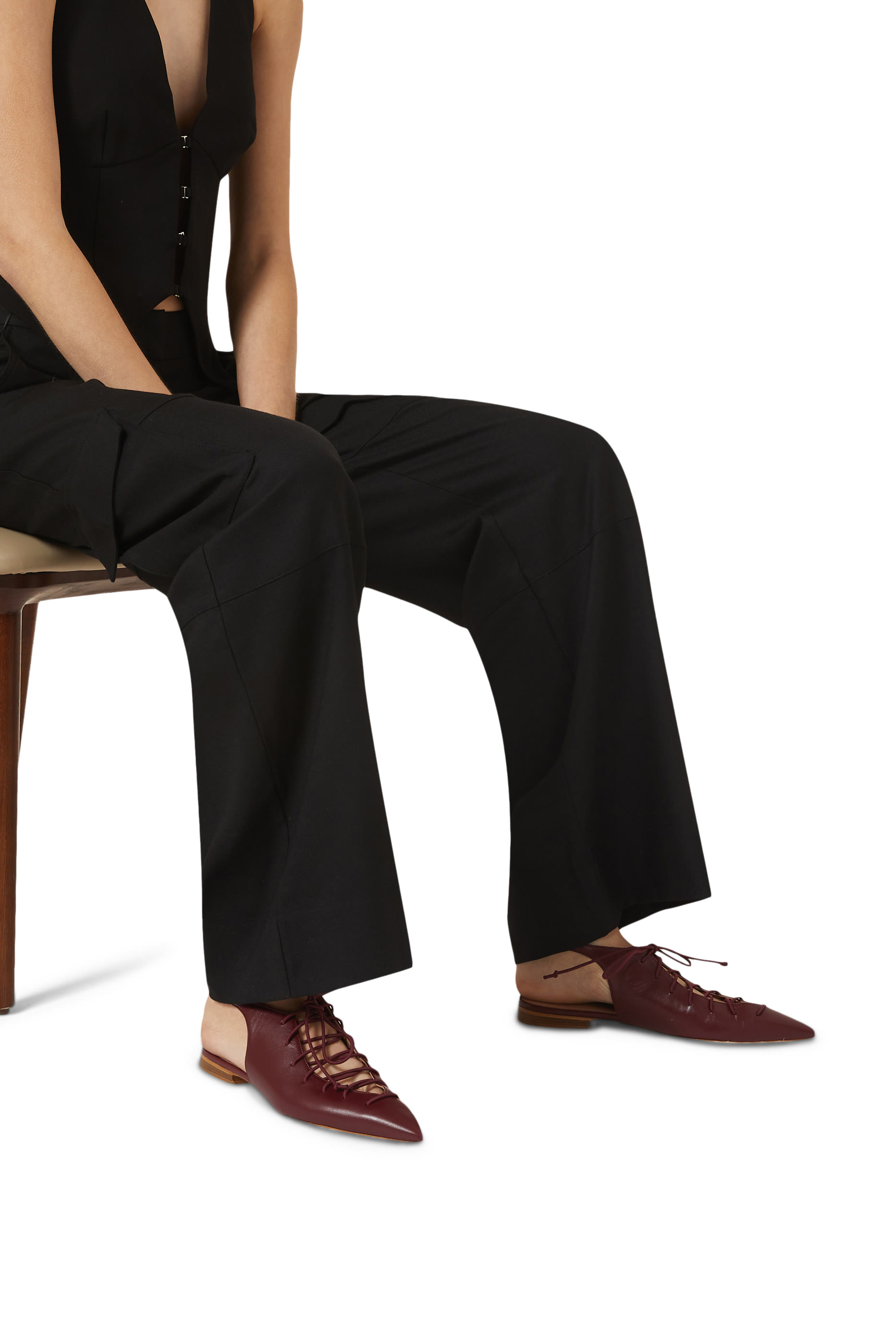 حذاء علياء 10 مفتوح من الخلف جلد نابا