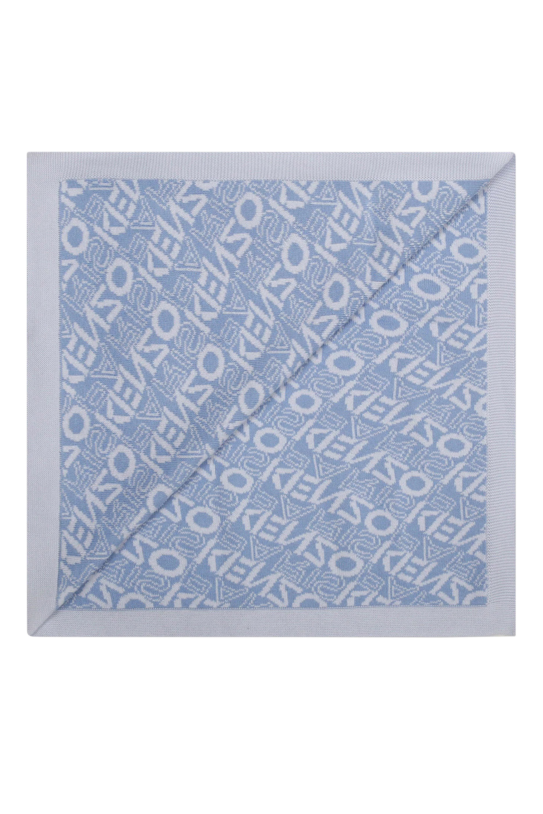 بطانية بشعار الماركة للأطفال