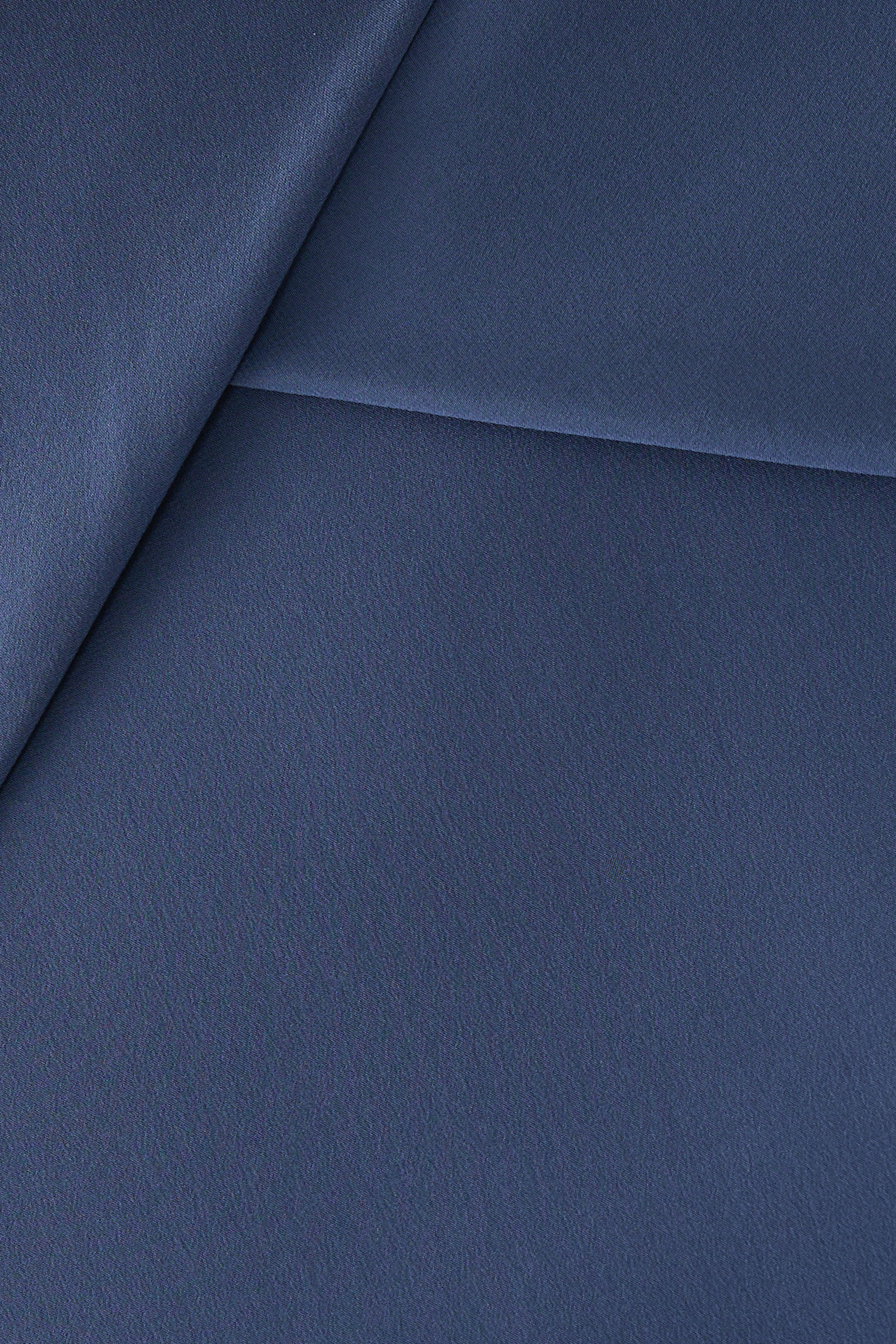 بلوزة بيلي حرير كريب صيني