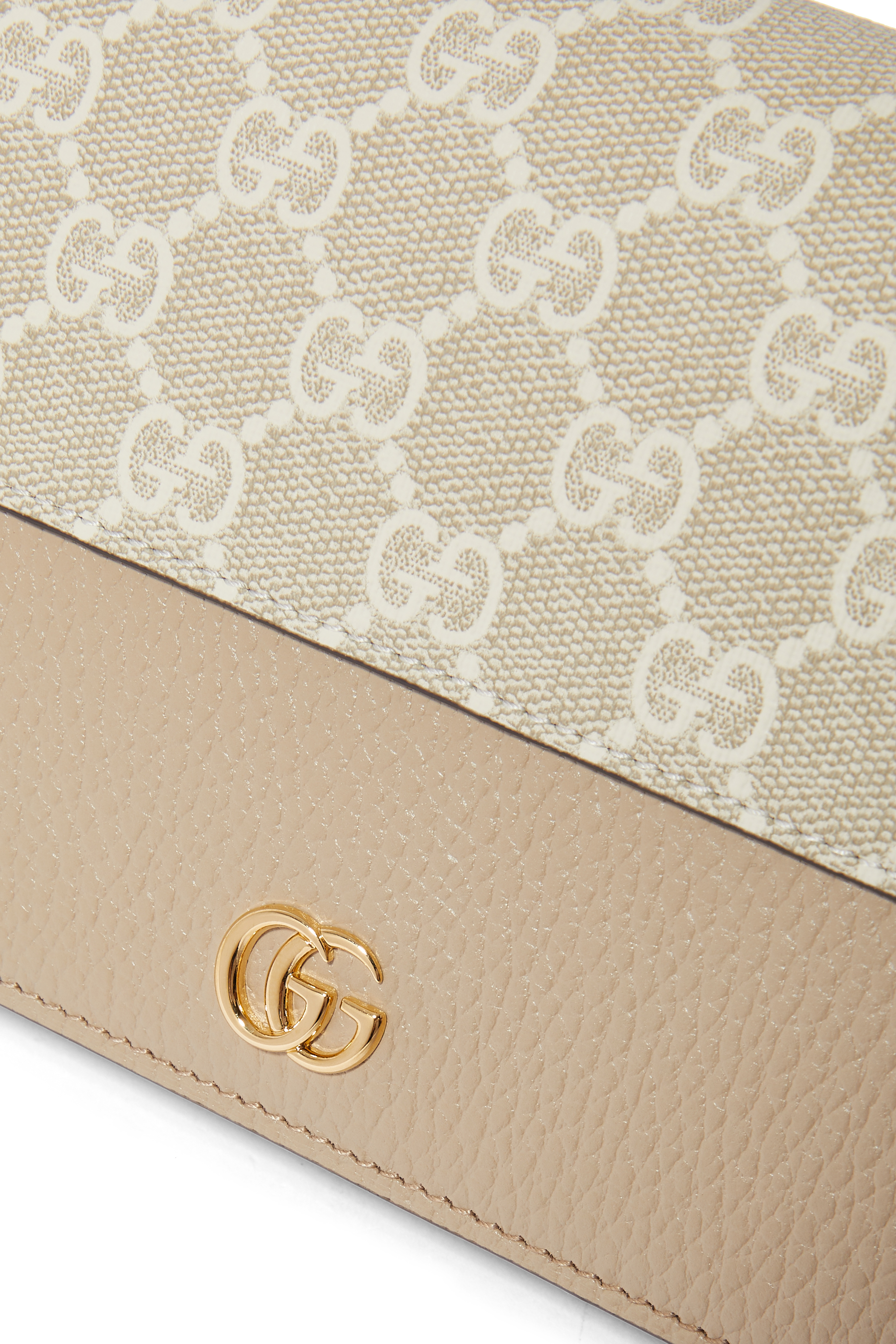 حقيبة مارمونت صغيرة بسلسلة وحرفي شعار الماركة