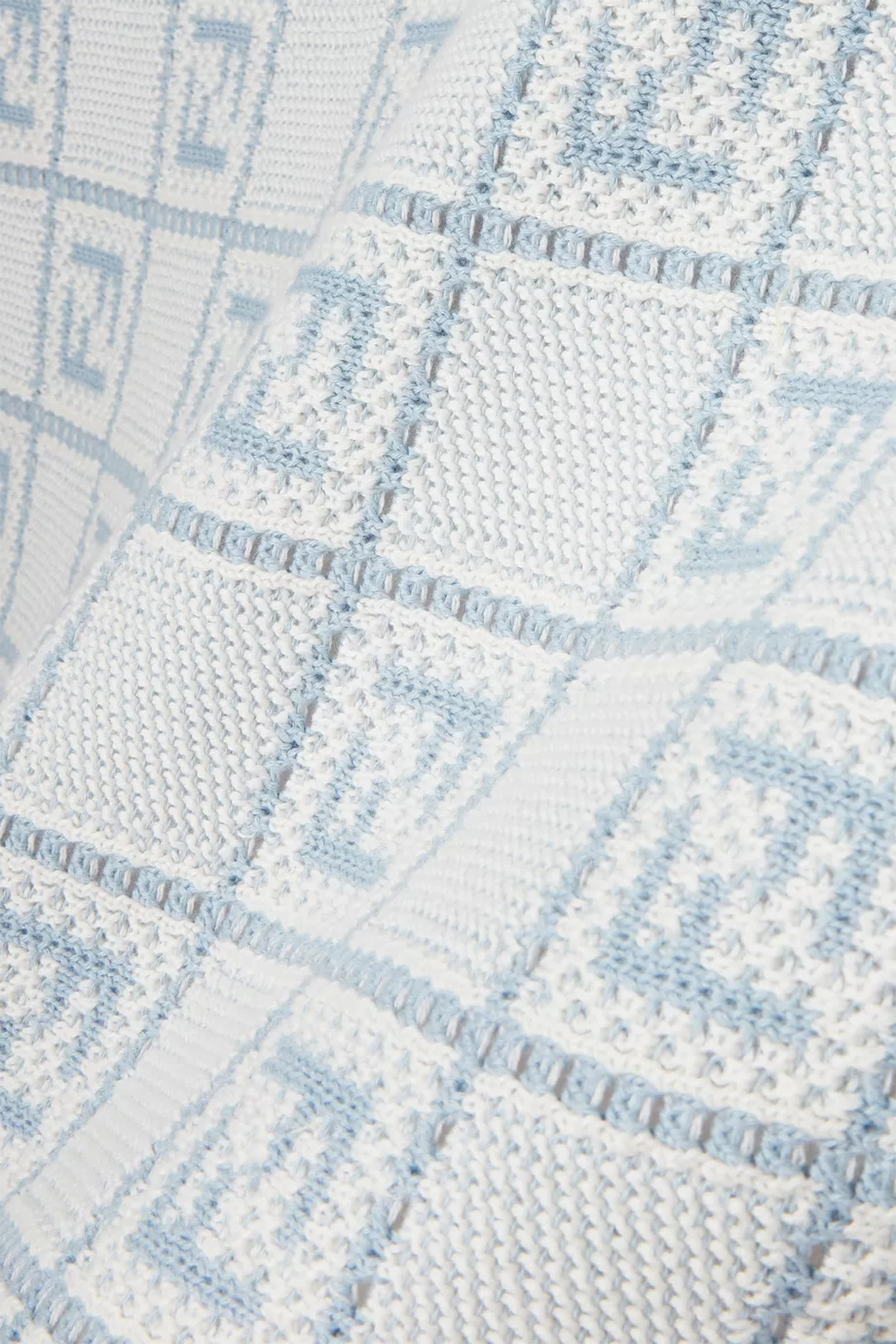 بطانية بشعار الماركة كروشيه للأطفال