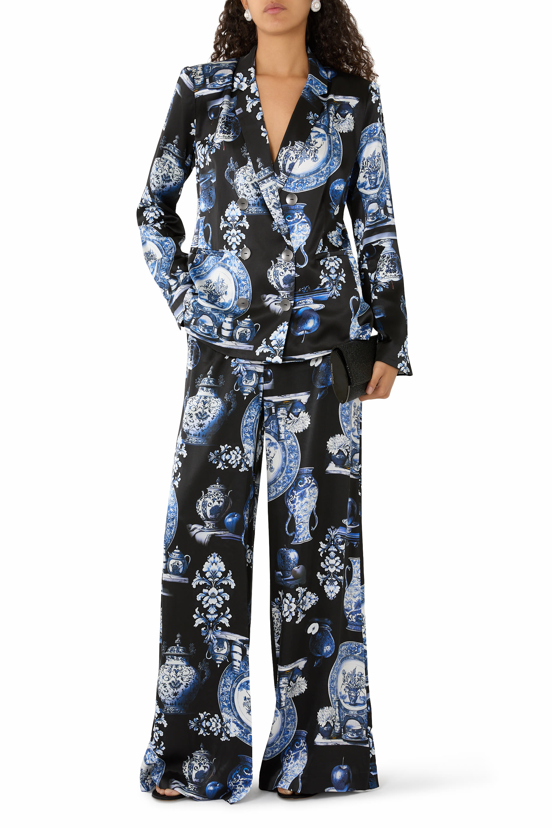 بنطال بيلار بقصة ساق واسعة حرير