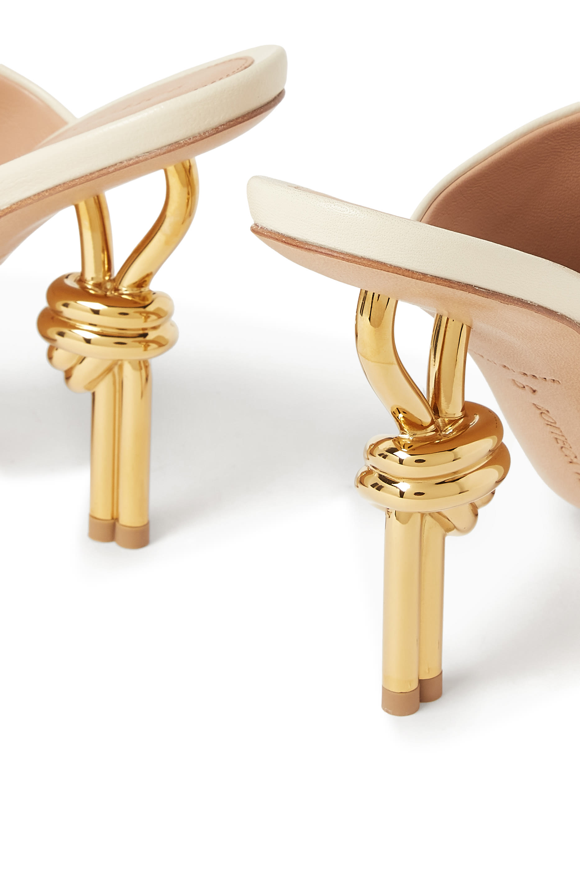 حذاء مفتوح من الخلف 90 مزين بعقدة 