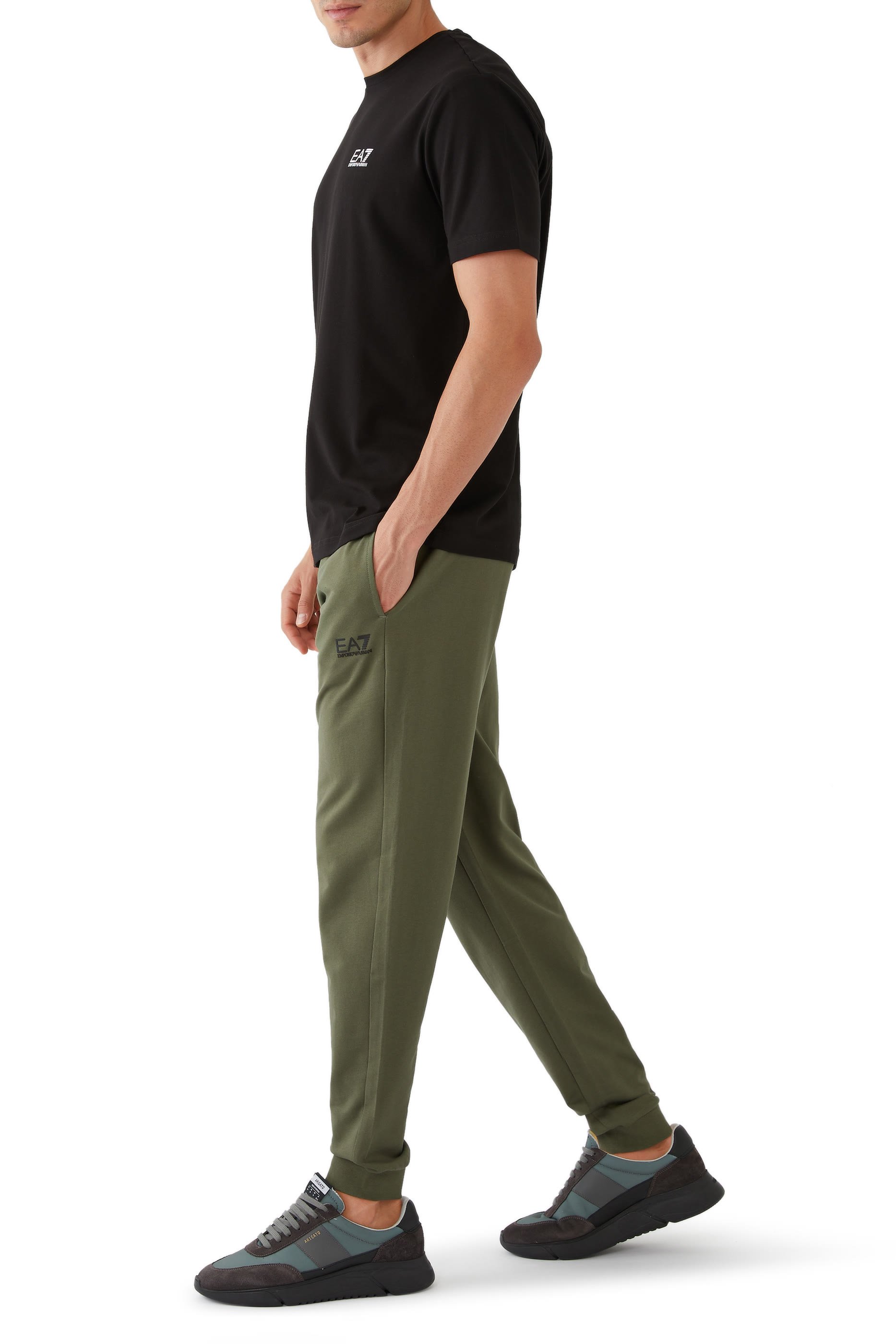 بنطال رياضي بشعار الماركة قطن