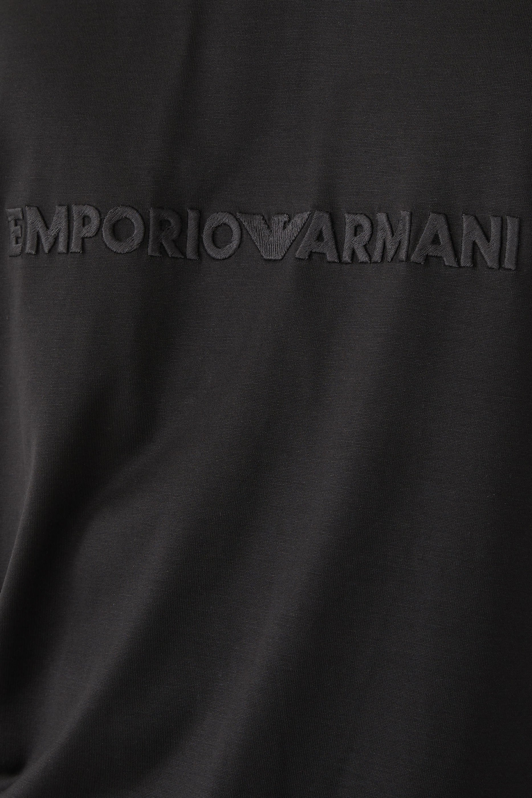 تيشيرت بشعار الماركة بحجم كبير تانسل