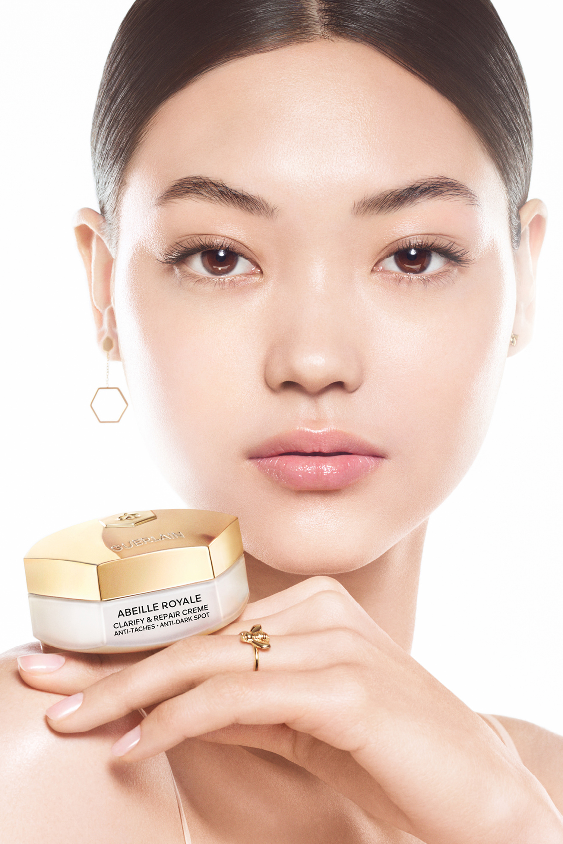 عبوة إعادة ملء كريم أباي رويال لإصلاح وتفتيح البشرة