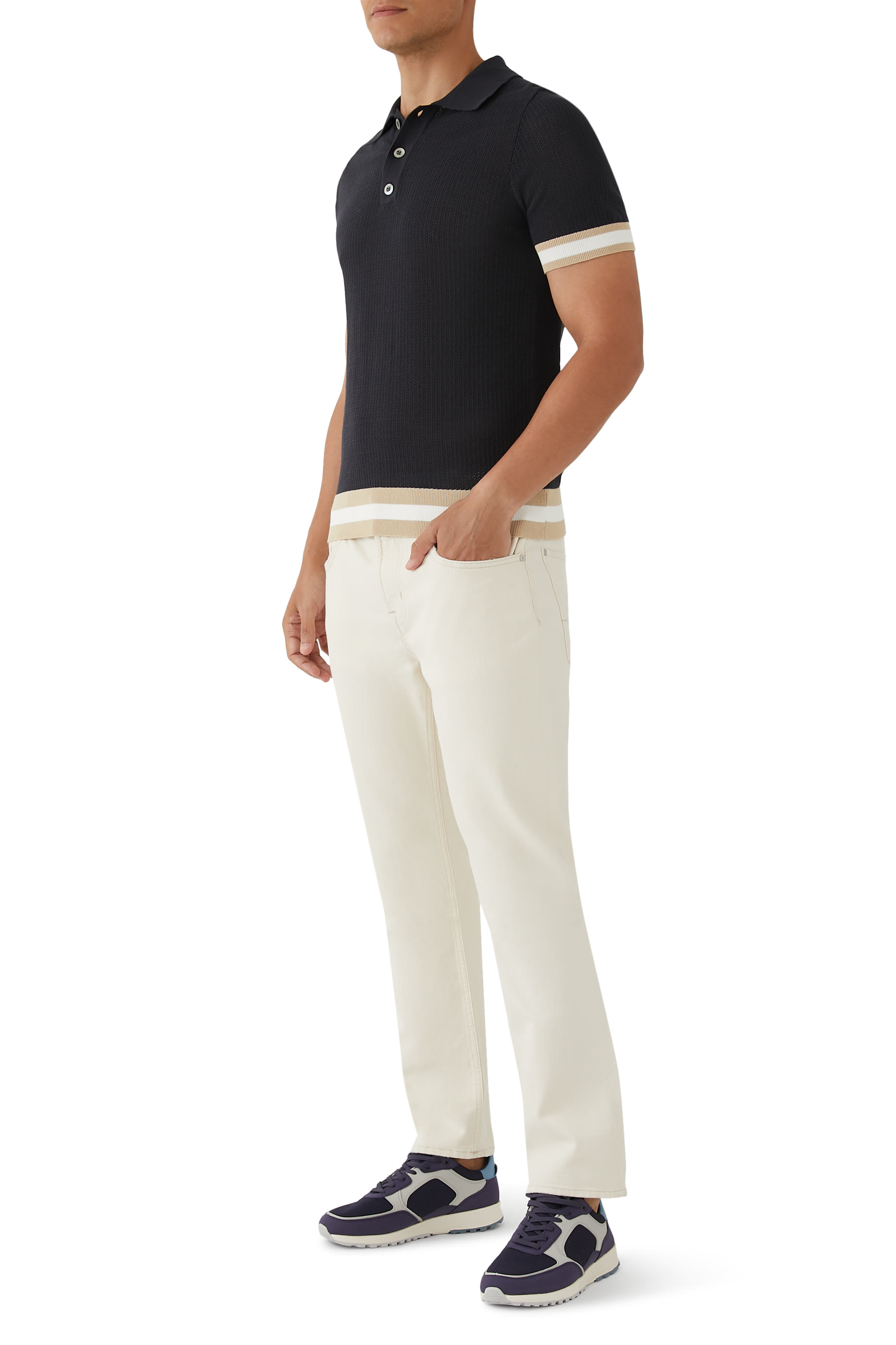 سنيكرز جوشوا